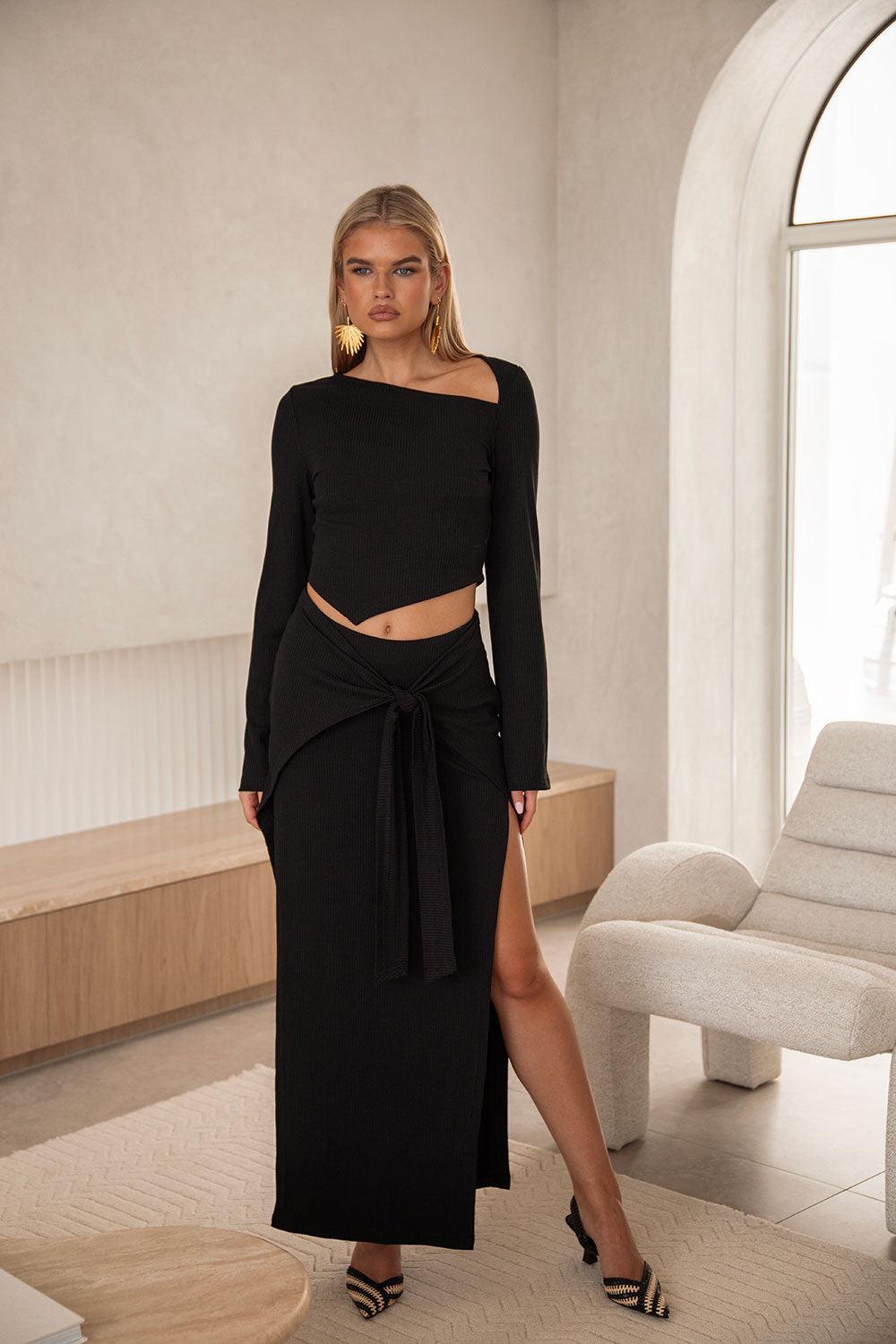 Wrenley Top - Black Product Image