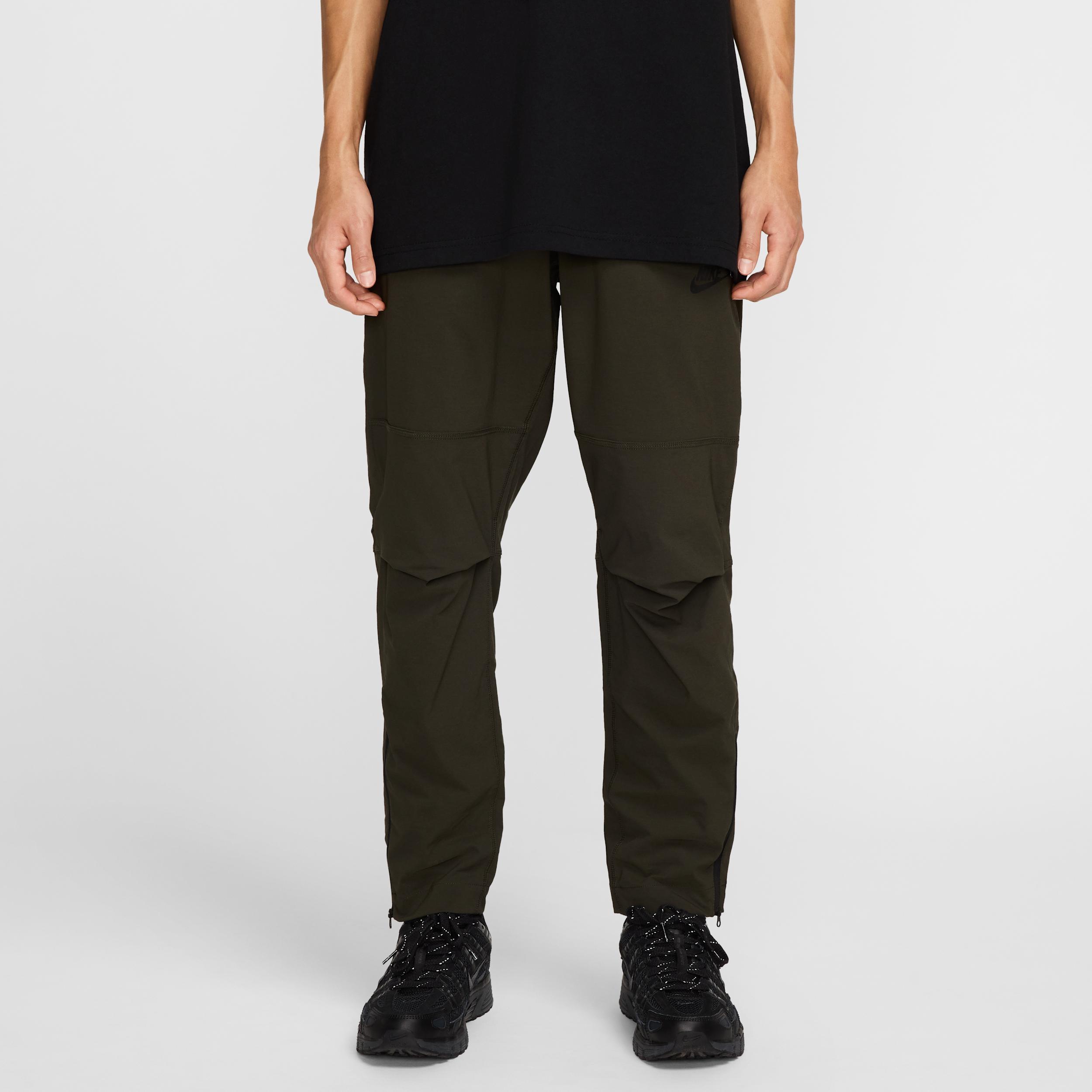 Nike Mens Tech Woven Pants | HM8241-451 Product Image