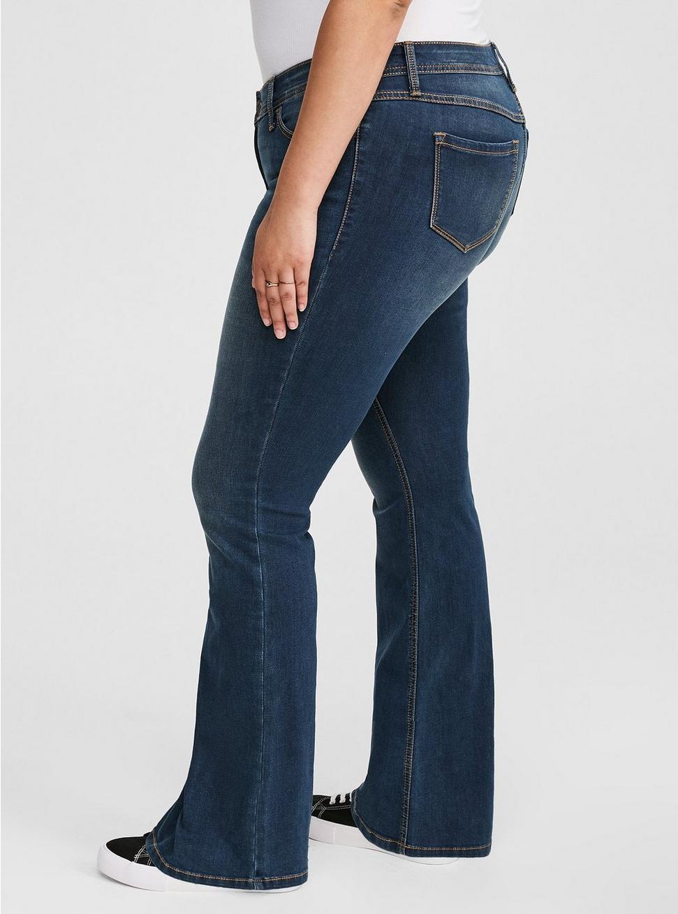 Luxe Slim Boot Jean Product Image