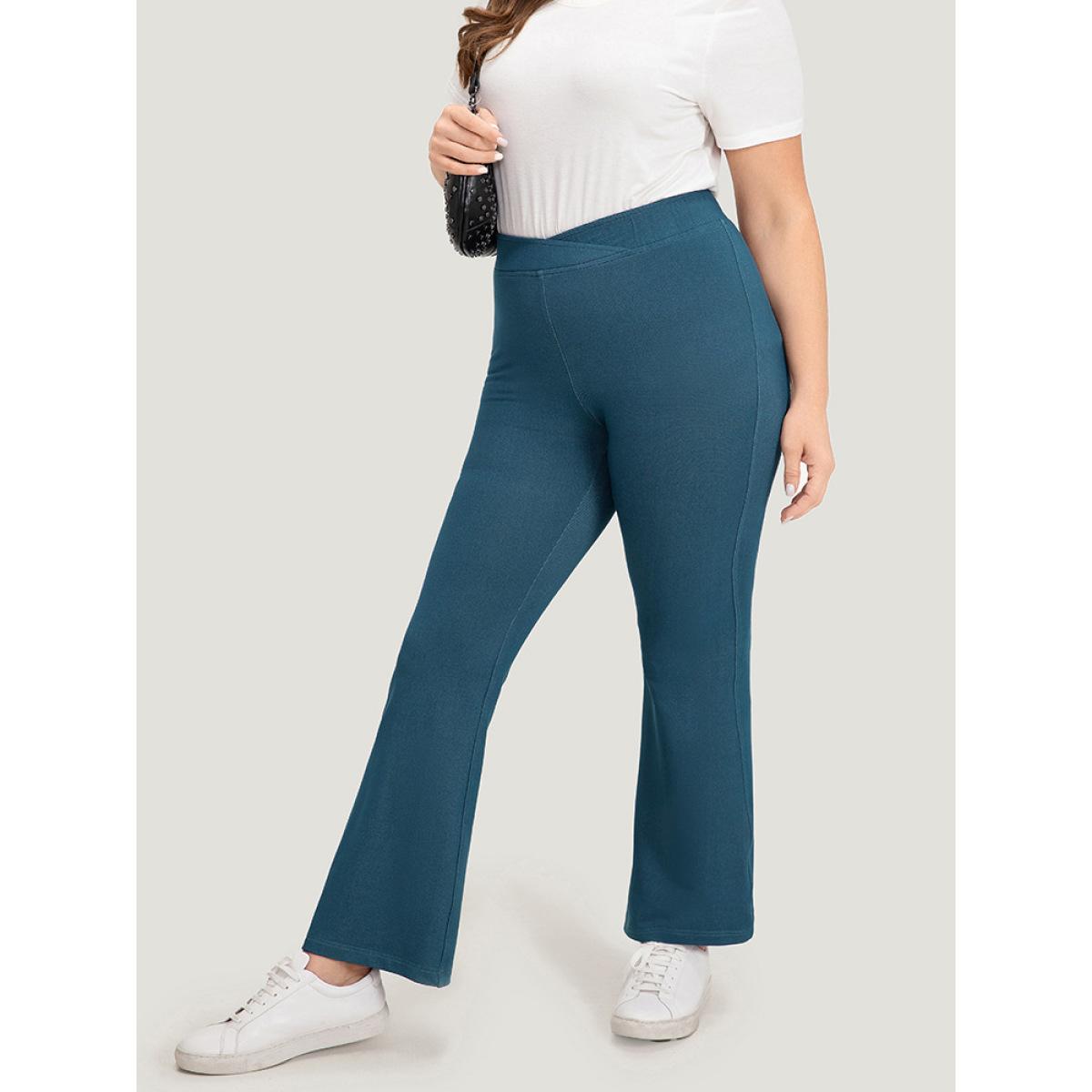 Plus Size Supersoft Essentials Solid High Rise Moderately Stretchy Jeans Women Blue Casual Plain Plain Medium stretch Side seam pocket Jeans BloomChic 20/2X Product Image