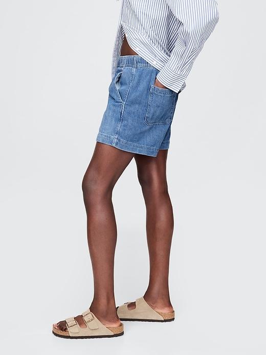 Easy Denim Shorts Product Image