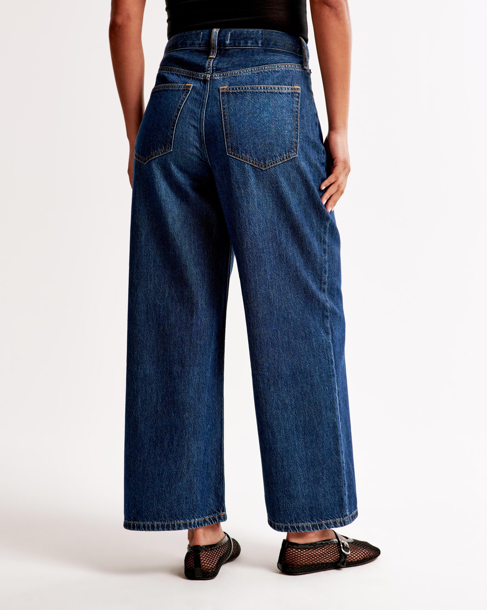 Curve Love High Rise Cropped Wide Leg Jean Product Image