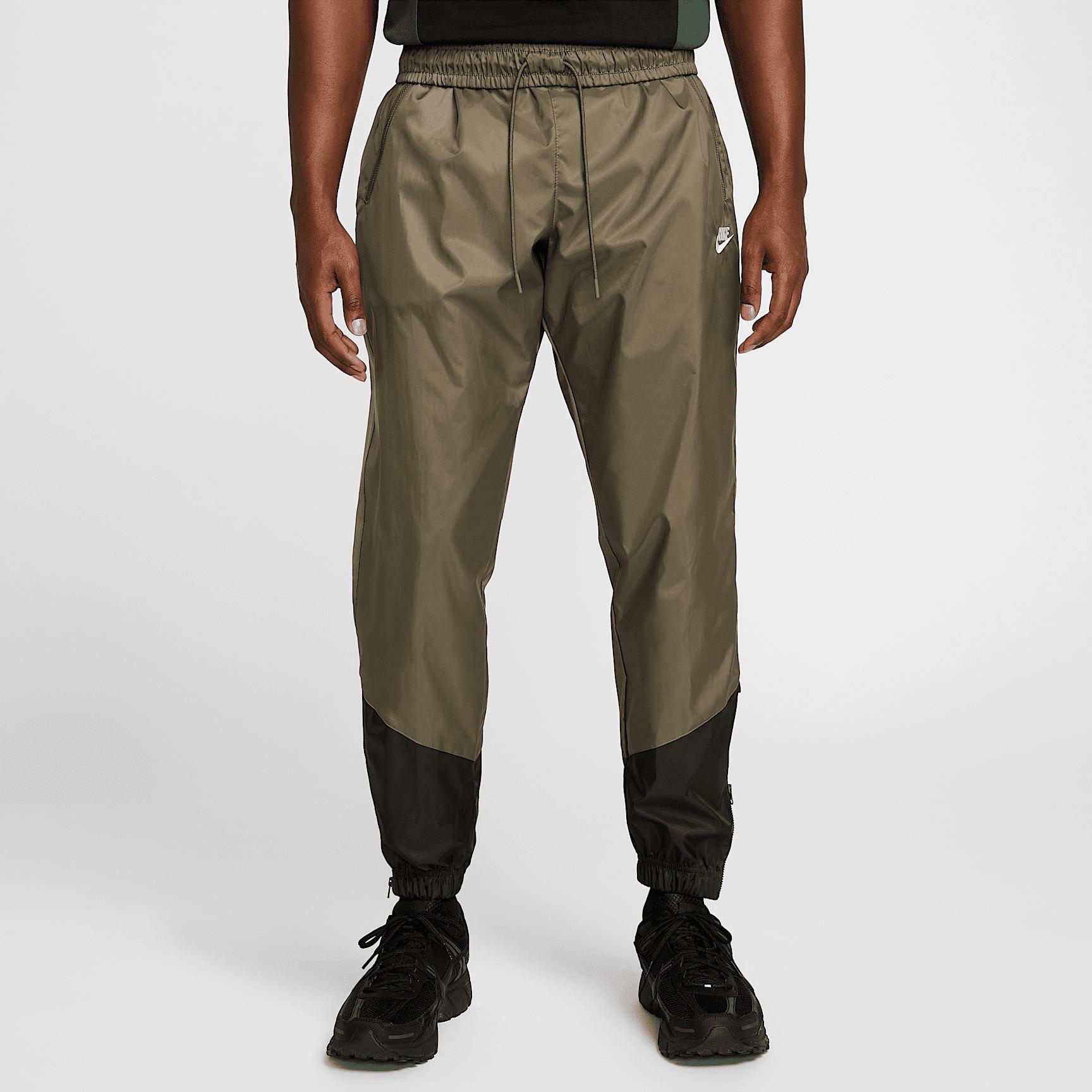 Nike Windrunner Men's Woven Lined Pants Product Image
