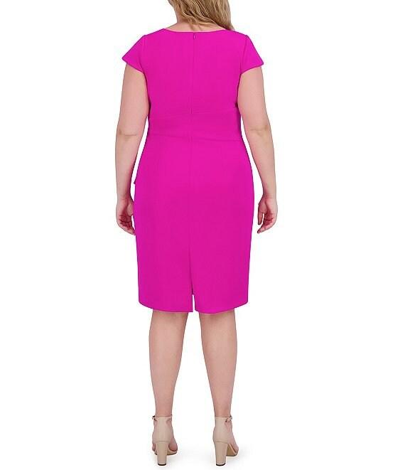 Jessica Howard Plus Size Cap Sleeve Sheath Dress Product Image