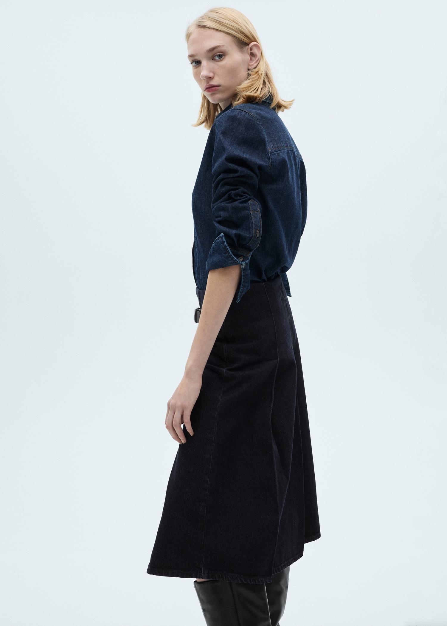 Rinse-wash midi-skirt with buckle - Women | MANGO USA Product Image