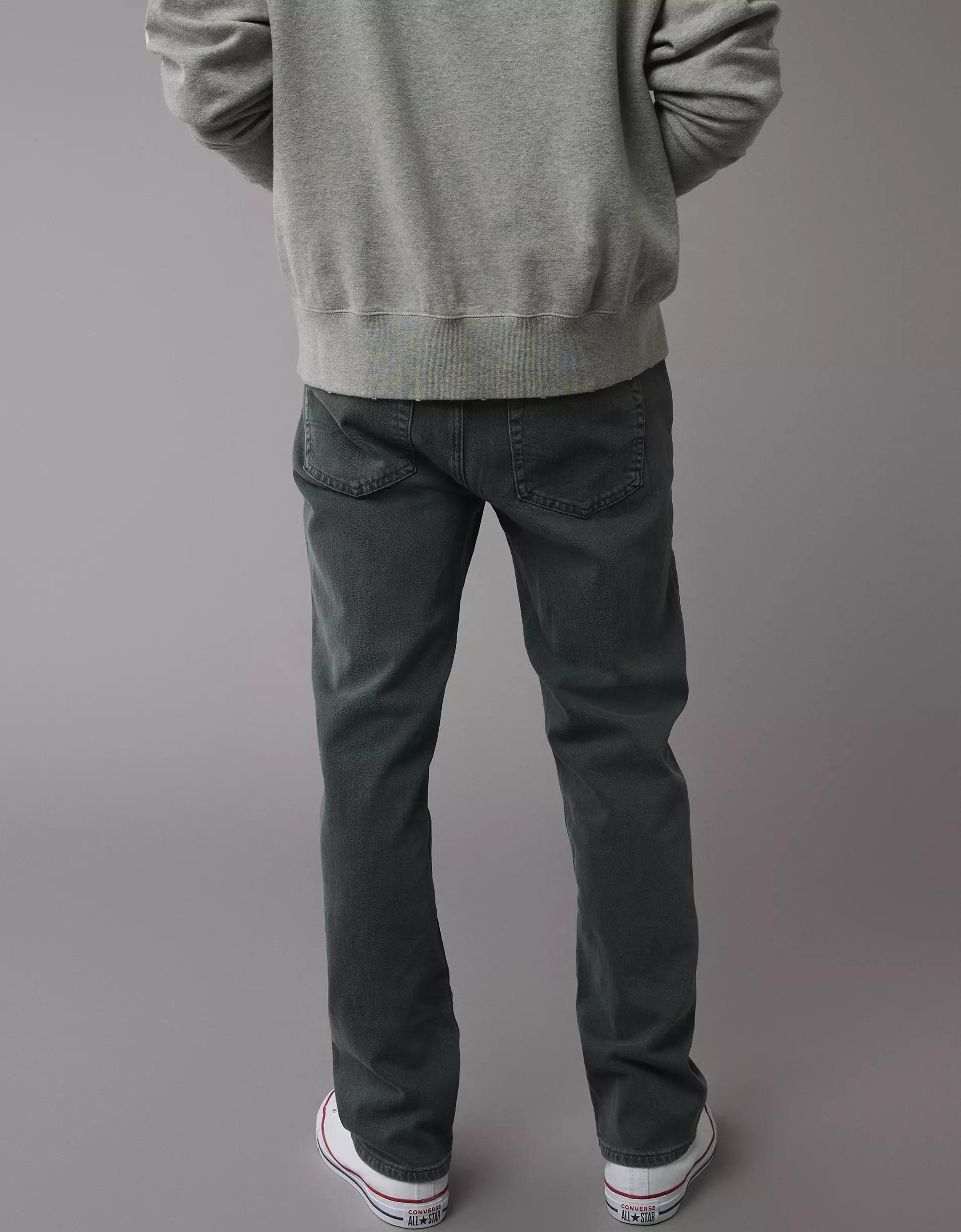 AE EasyFlex Relaxed Straight Jean Product Image