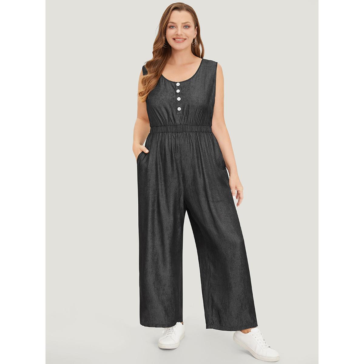 Plus Size Black Solid Pocket Button Detail Zipper Tank Jumpsuit Women Casual Sleeveless Round Neck Dailywear Loose Jumpsuits BloomChic 12/L Product Image