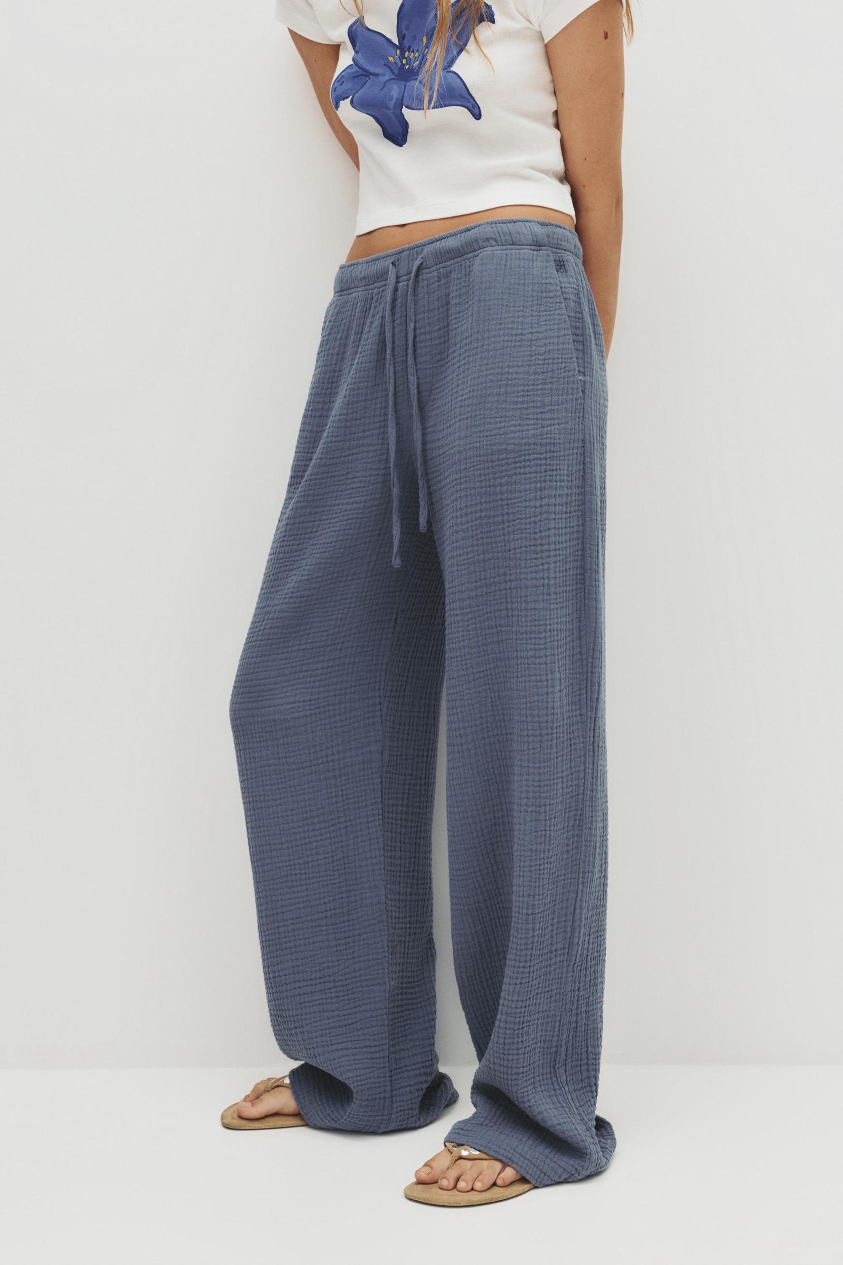 Rustic crepe trousers Product Image