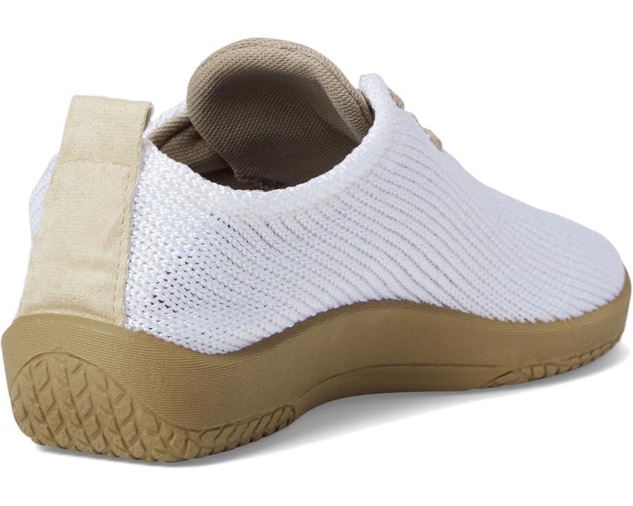 Soft 7 Sneaker Product Image