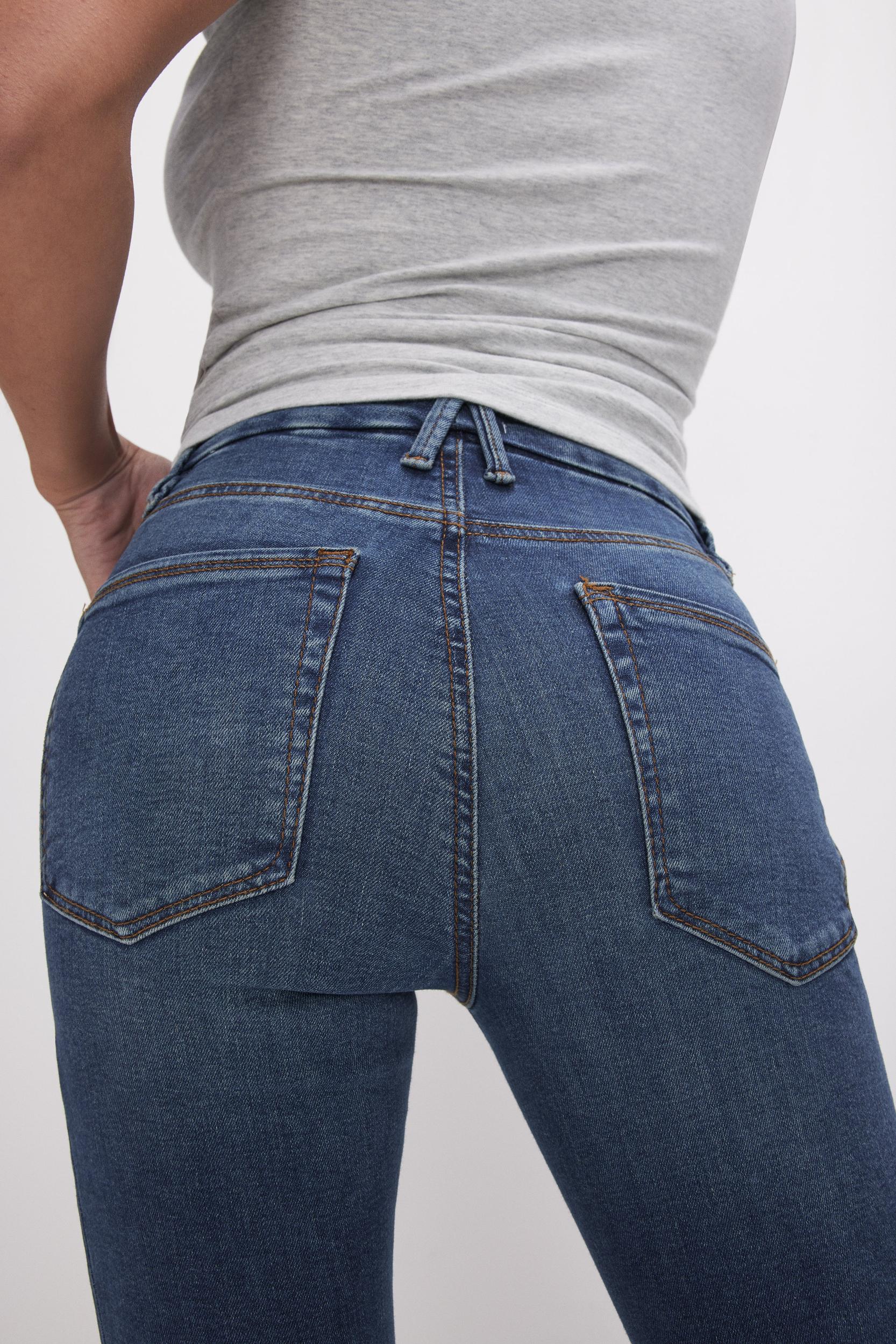 GOOD PETITE FLARE JEANS | BLUE004 Product Image