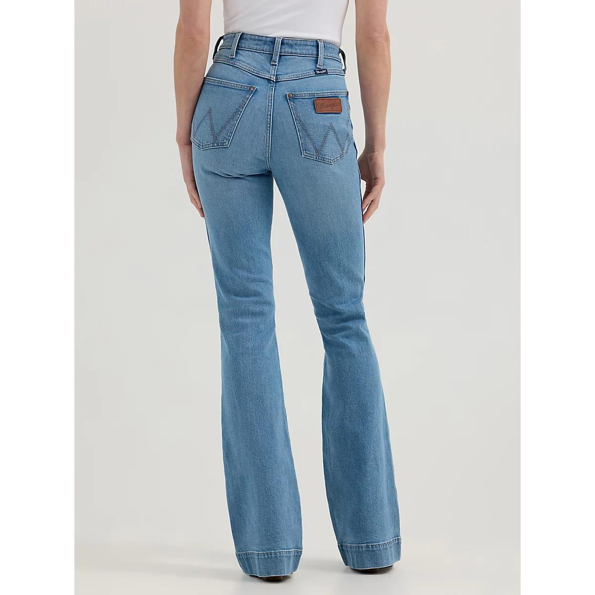 Women's Wrangler Retro® Bailey High Rise Trouser Jean in Vivianna Product Image