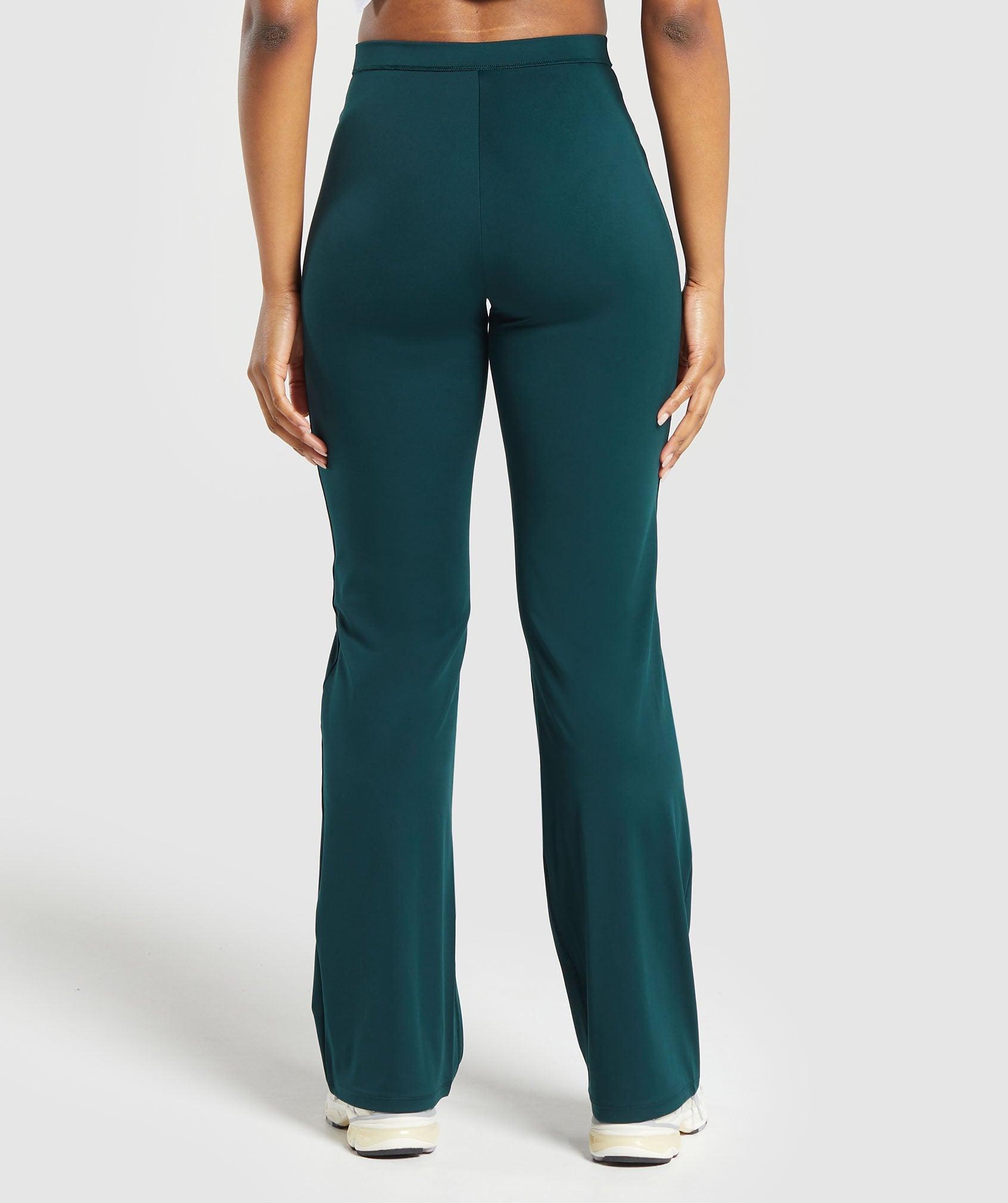 Everyday Regular Flared Leggings Product Image