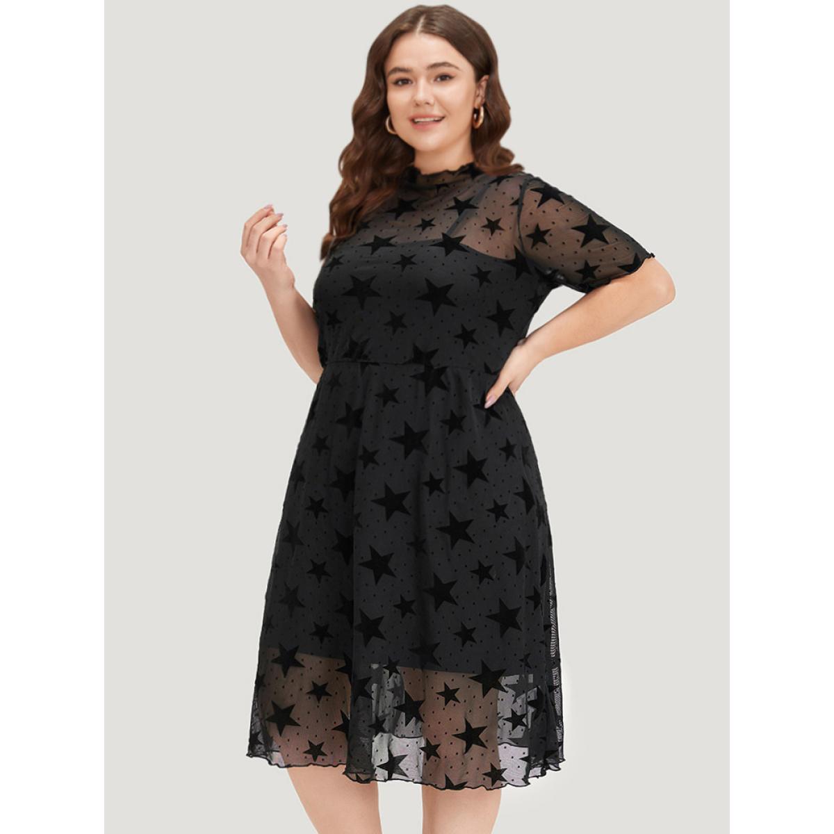 Plus Size Star Graphic Mesh Elastic Waist Midi Dress Black Women Glamour See through Round Neck Short sleeve Curvy Midi Dress BloomChic 28/5X Product Image
