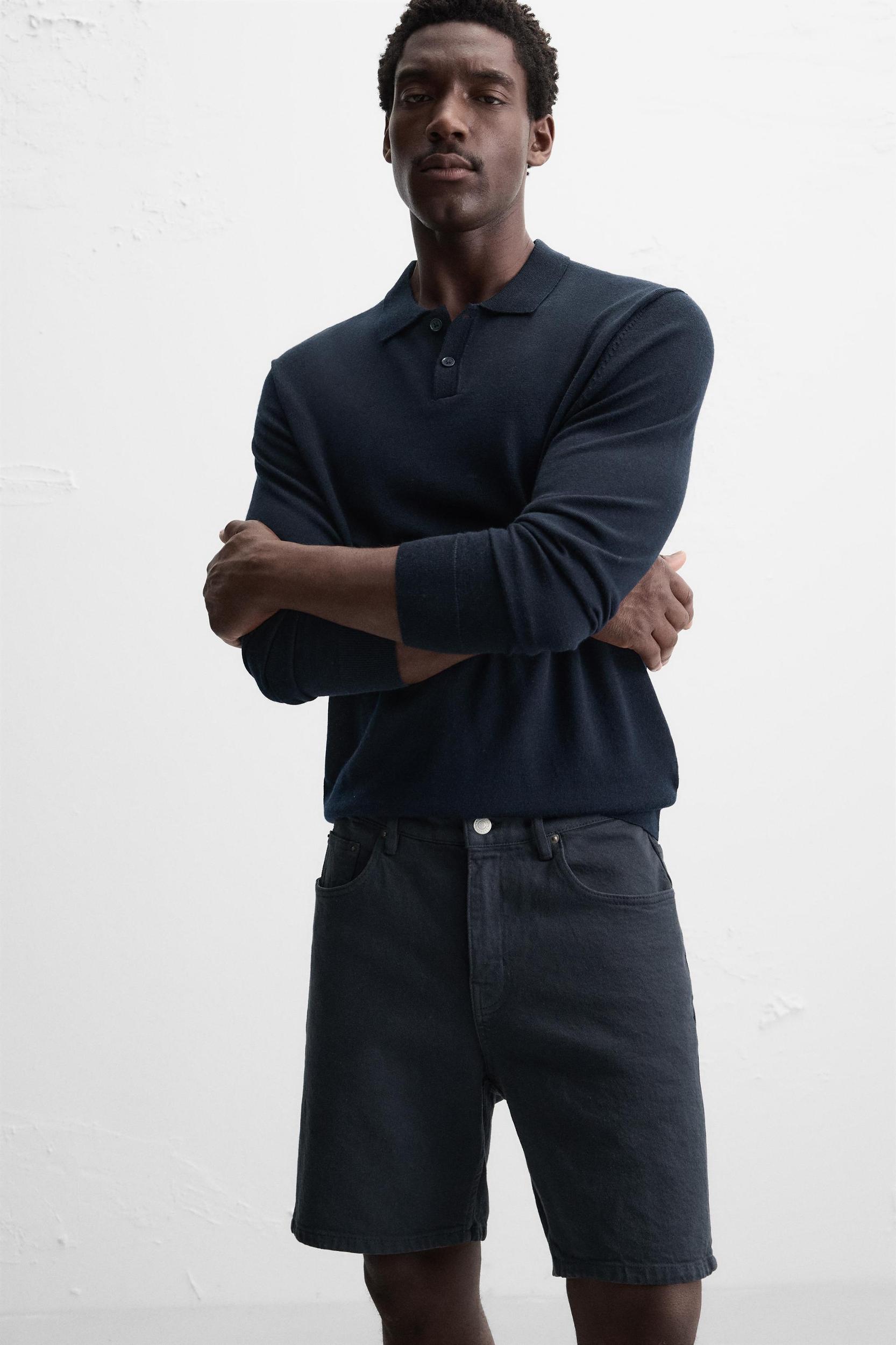 REGULAR FIT DENIM SHORTS Product Image