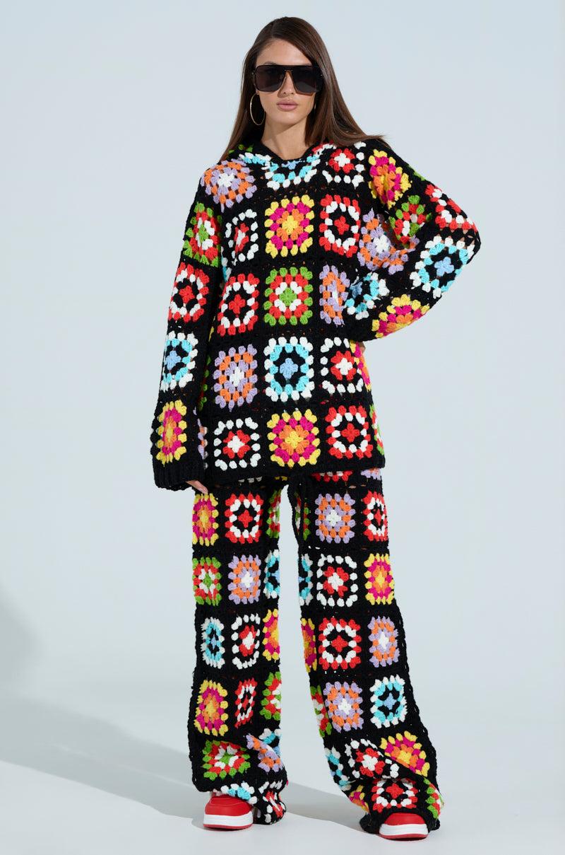 FESTIVAL GIRLY OVERSIZED CROCHET SWEATSHIRT Product Image