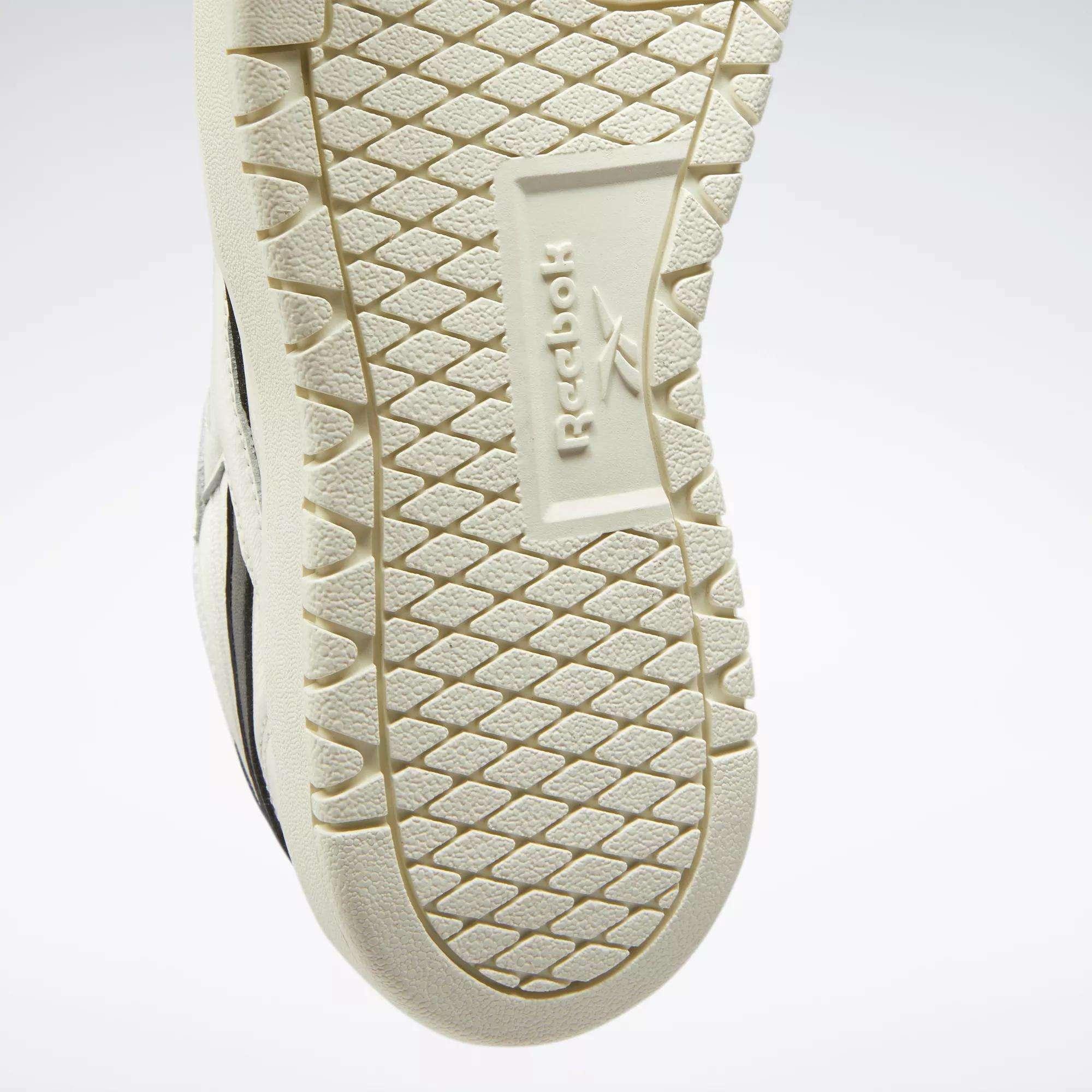 Women's Club C Double Revenge Shoes Female Product Image