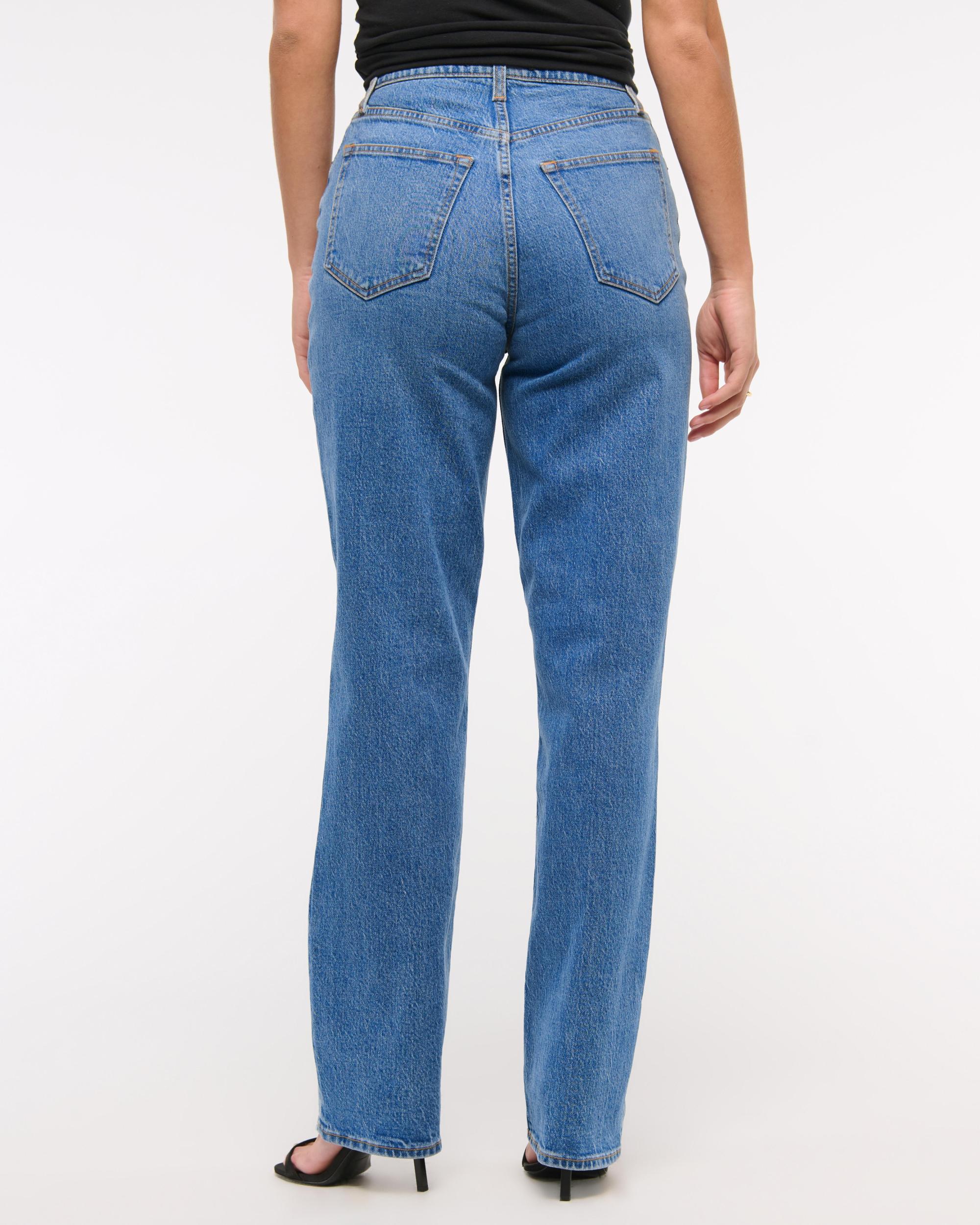 Curve Love Ultra High Rise 90s Straight Jean Product Image