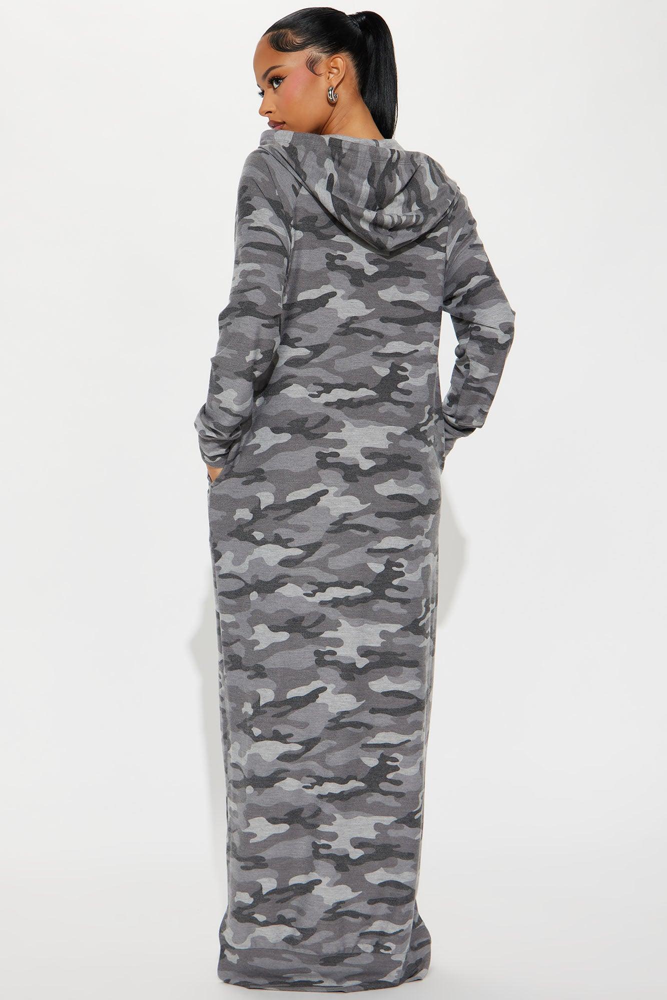 Hide Out Long Sleeve Maxi Dress - Grey Product Image