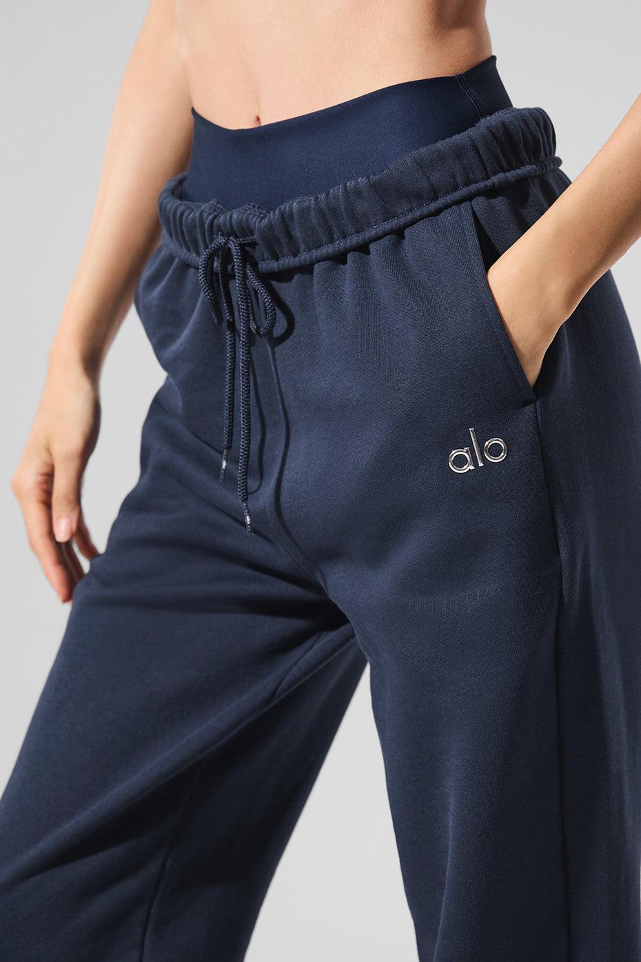 Accolade Sweatpant - Navy Product Image