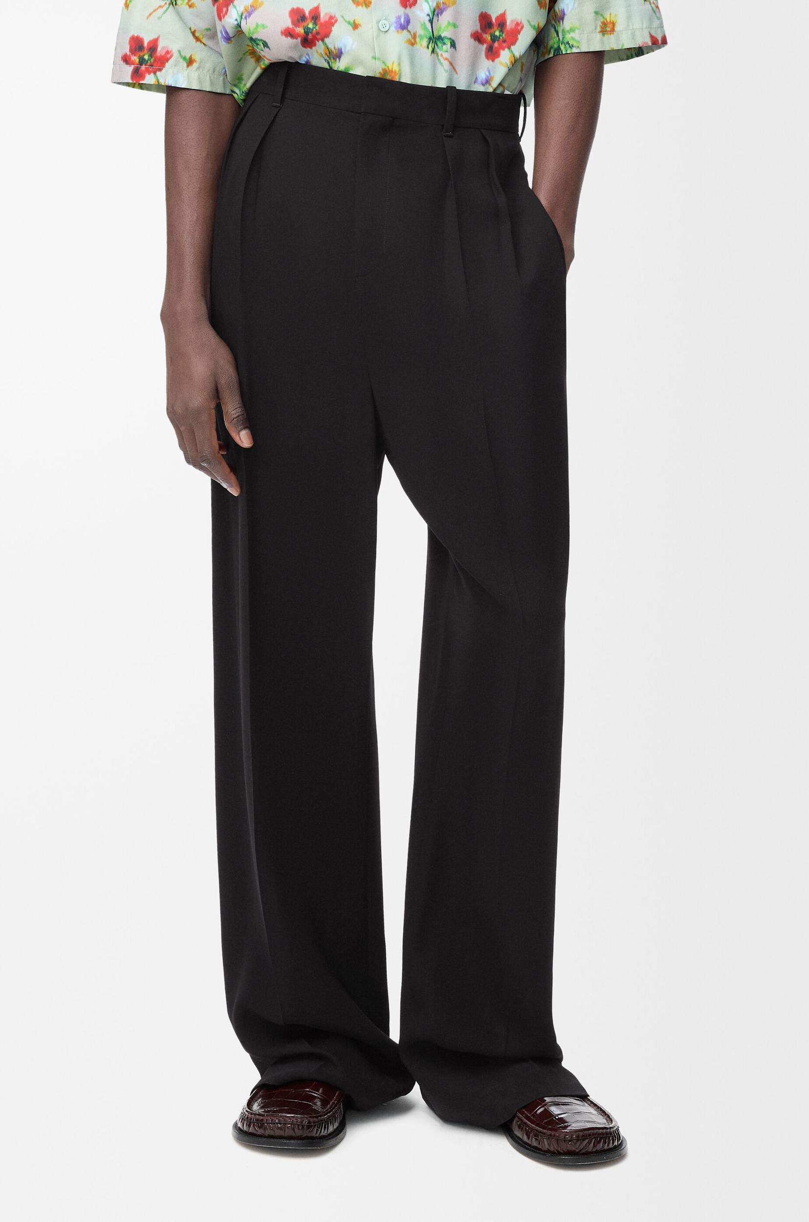 Trousers in viscose blend Product Image