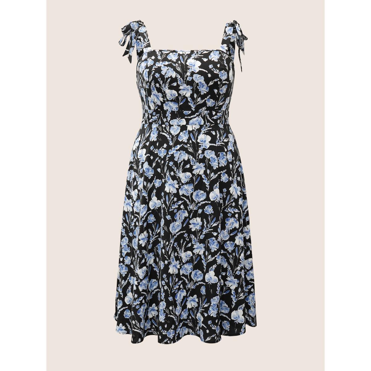 Plus Size Floral Print Tie Knot Shirred Dress Black Women Elegant Tie knot Non Sleeveless Curvy BloomChic 22-24/3X Product Image