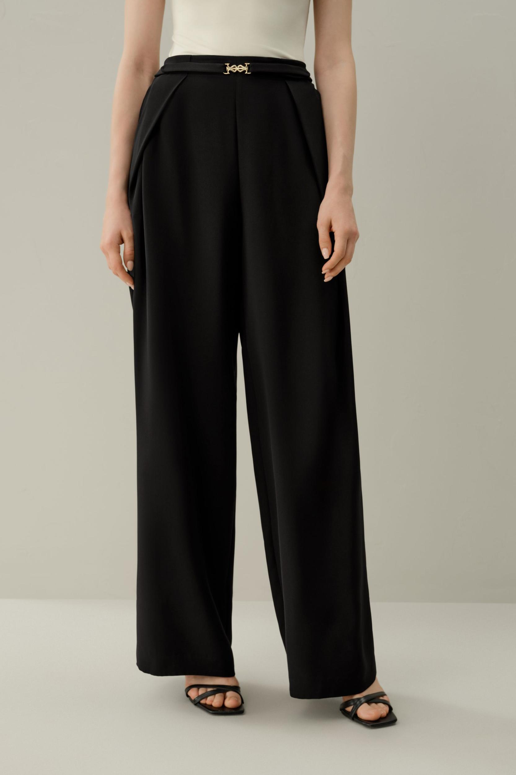 Stretch Heavy-Weight Crepe Wide-Leg Pant Product Image