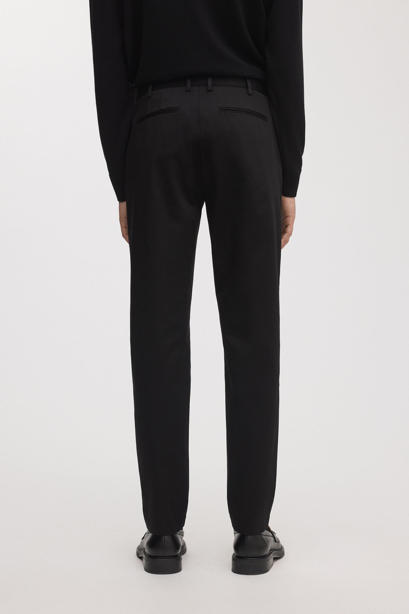 The Slim Chino Product Image