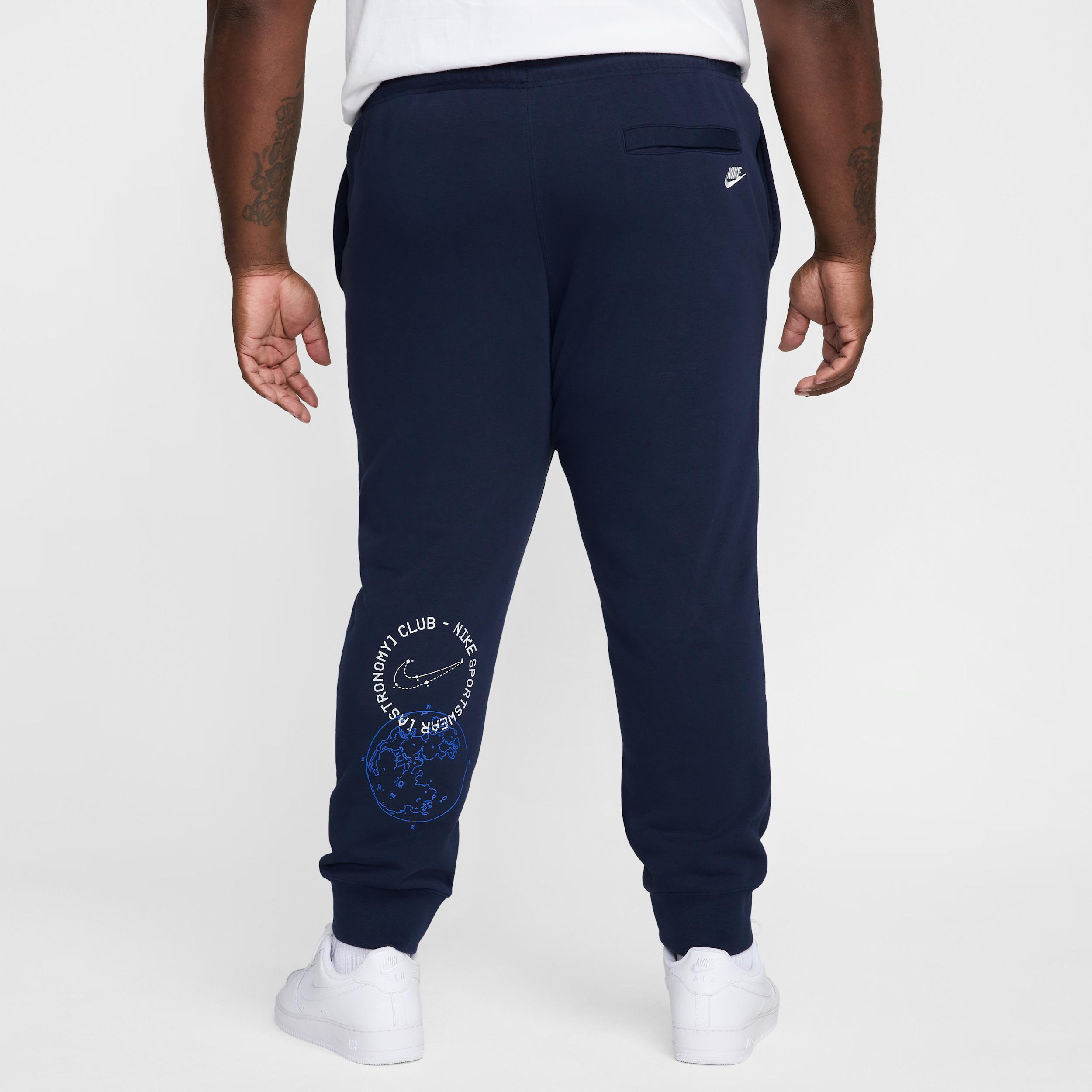 Nike Club Men's French Terry Joggers Product Image