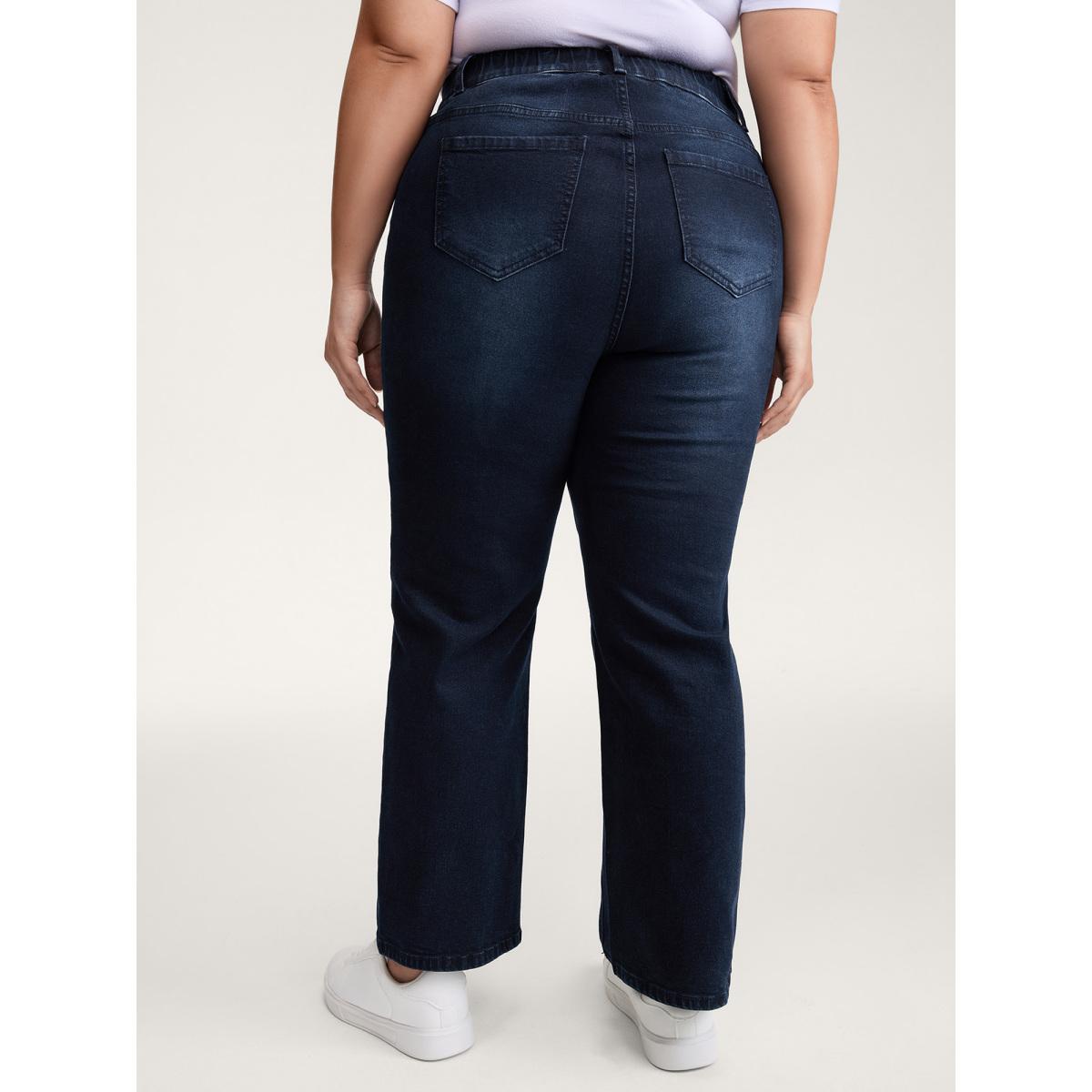 Plus Size Supersoft Front Pockets Straight-Leg Mid-Rise Jeans Women Darkindigo Leisure Cut-Out High stretch Slanted pocket Jeans BloomChic 28/5X Product Image