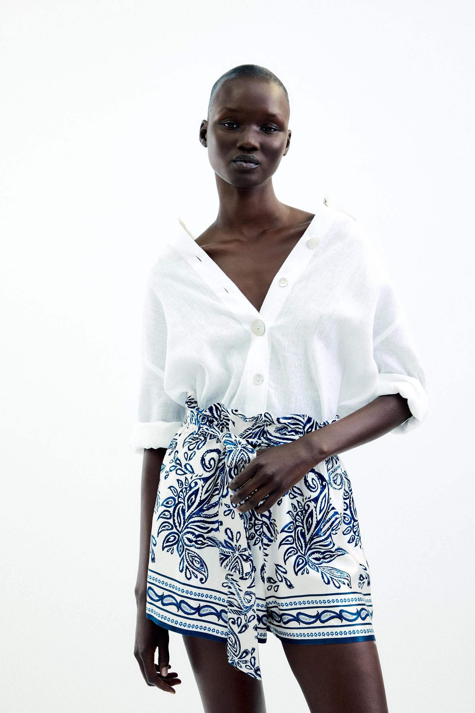 PRINTED SATIN EFFECT PAPER BAG SHORTS Product Image