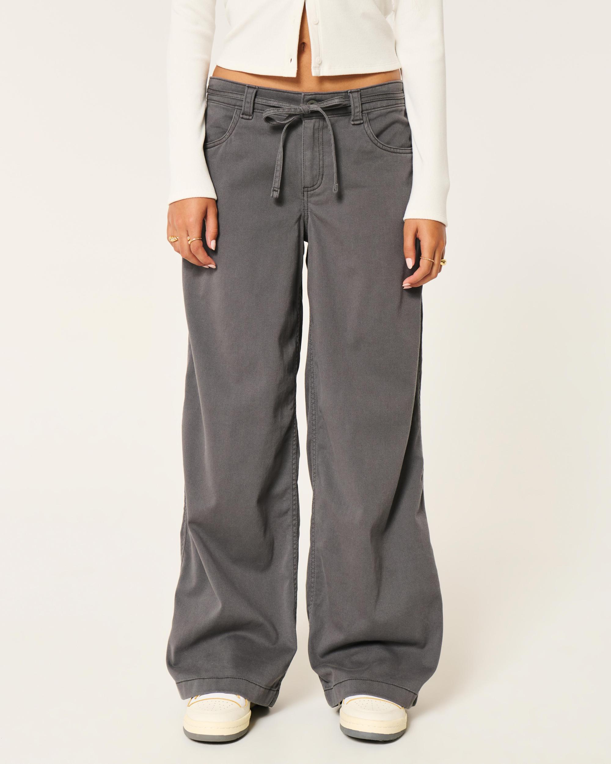 Low-Rise Super Baggy Pants Product Image