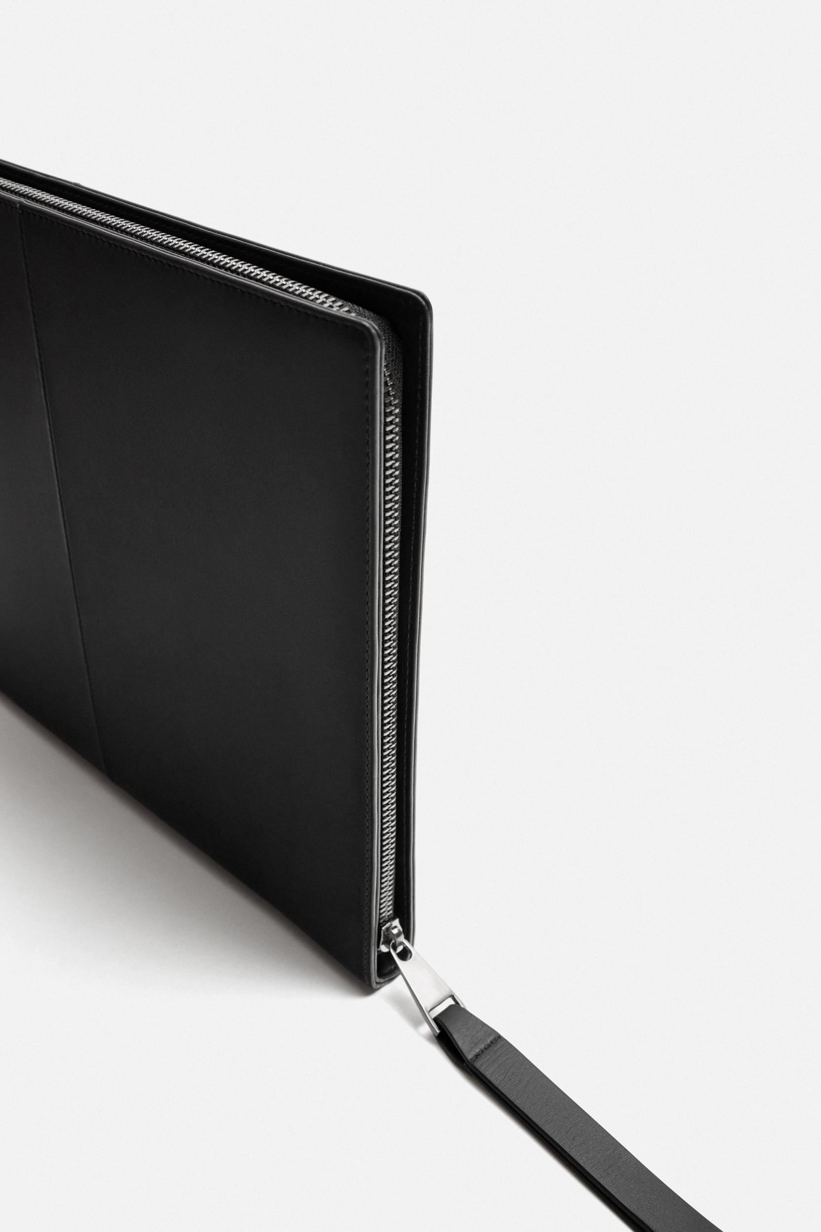 LEATHER CLUTCH Product Image