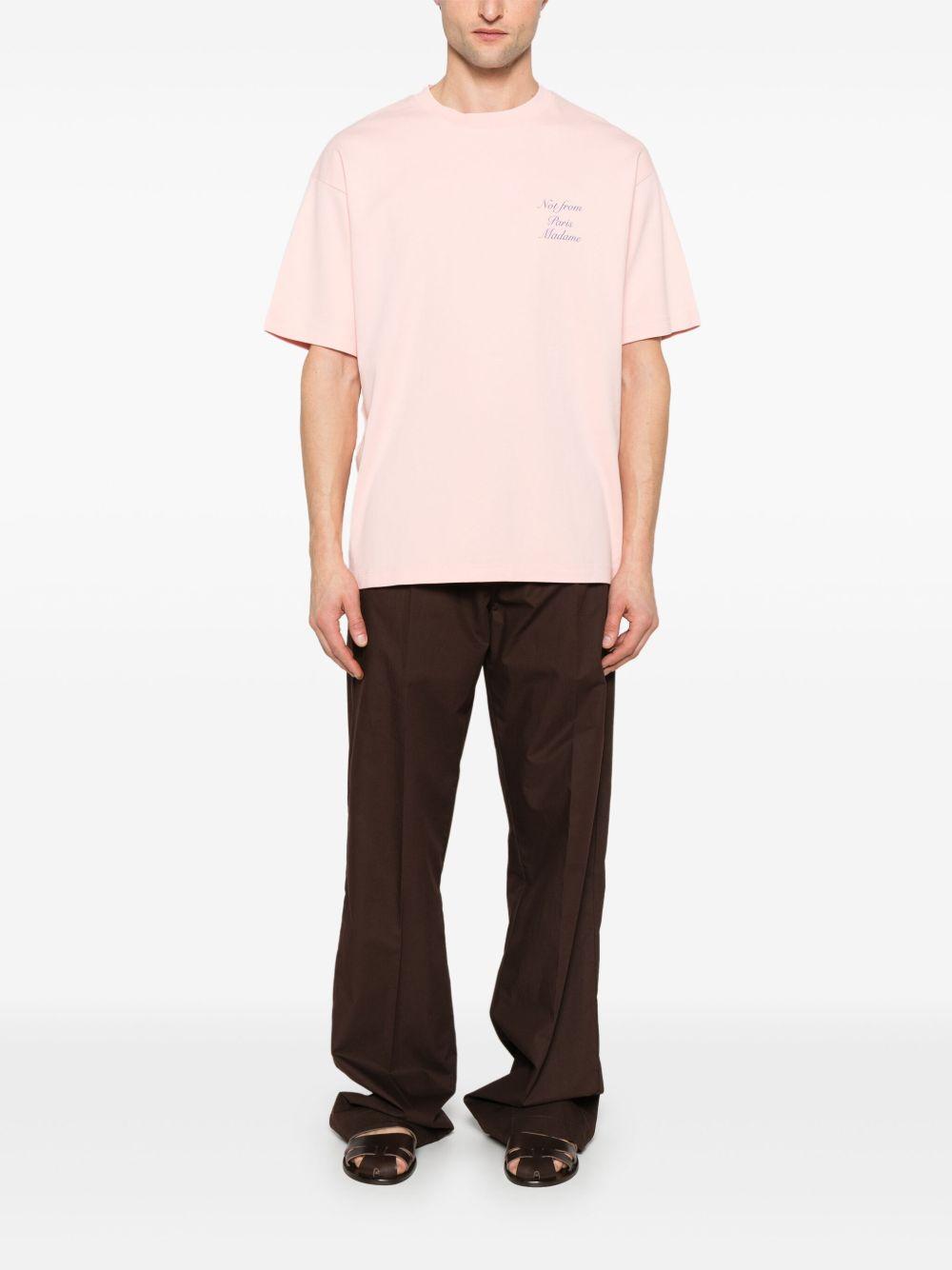 Le T-shirt Slogan Cursive T-shirt Product Image