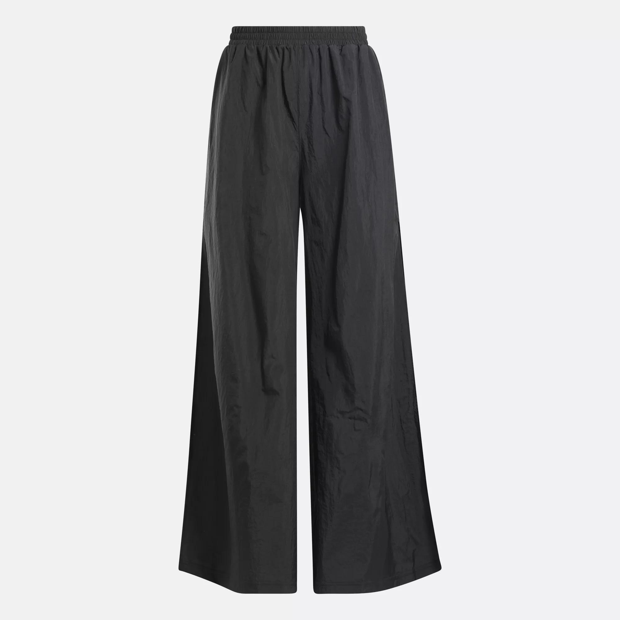 Women's Classics Volume Pants Female Product Image