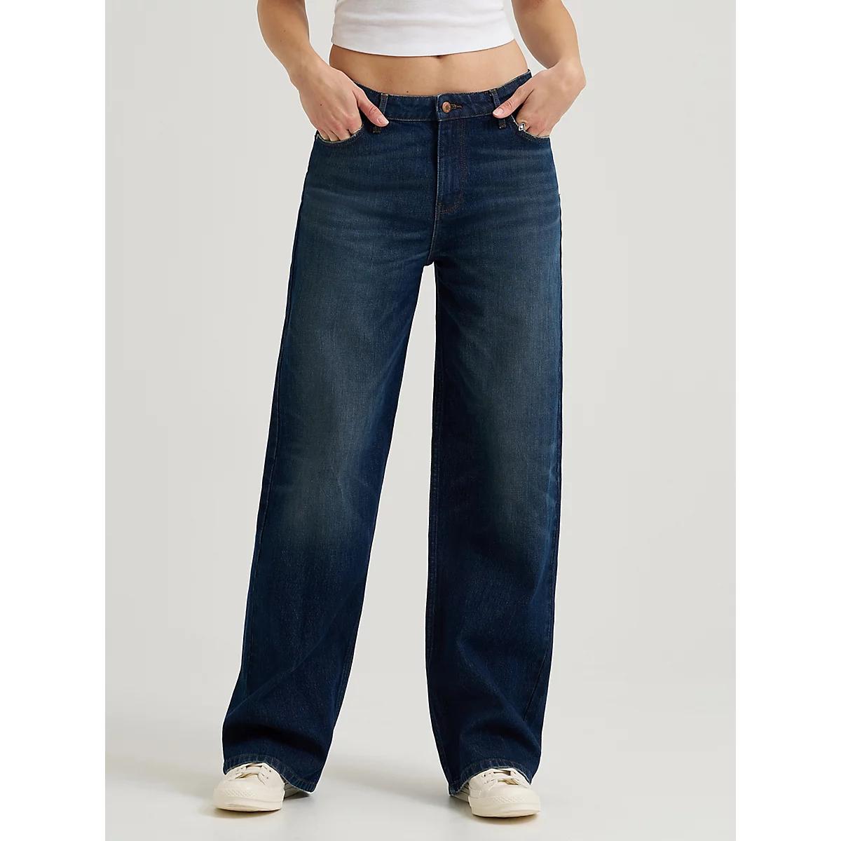 Women's Loose Straight Jean in Dusk Product Image