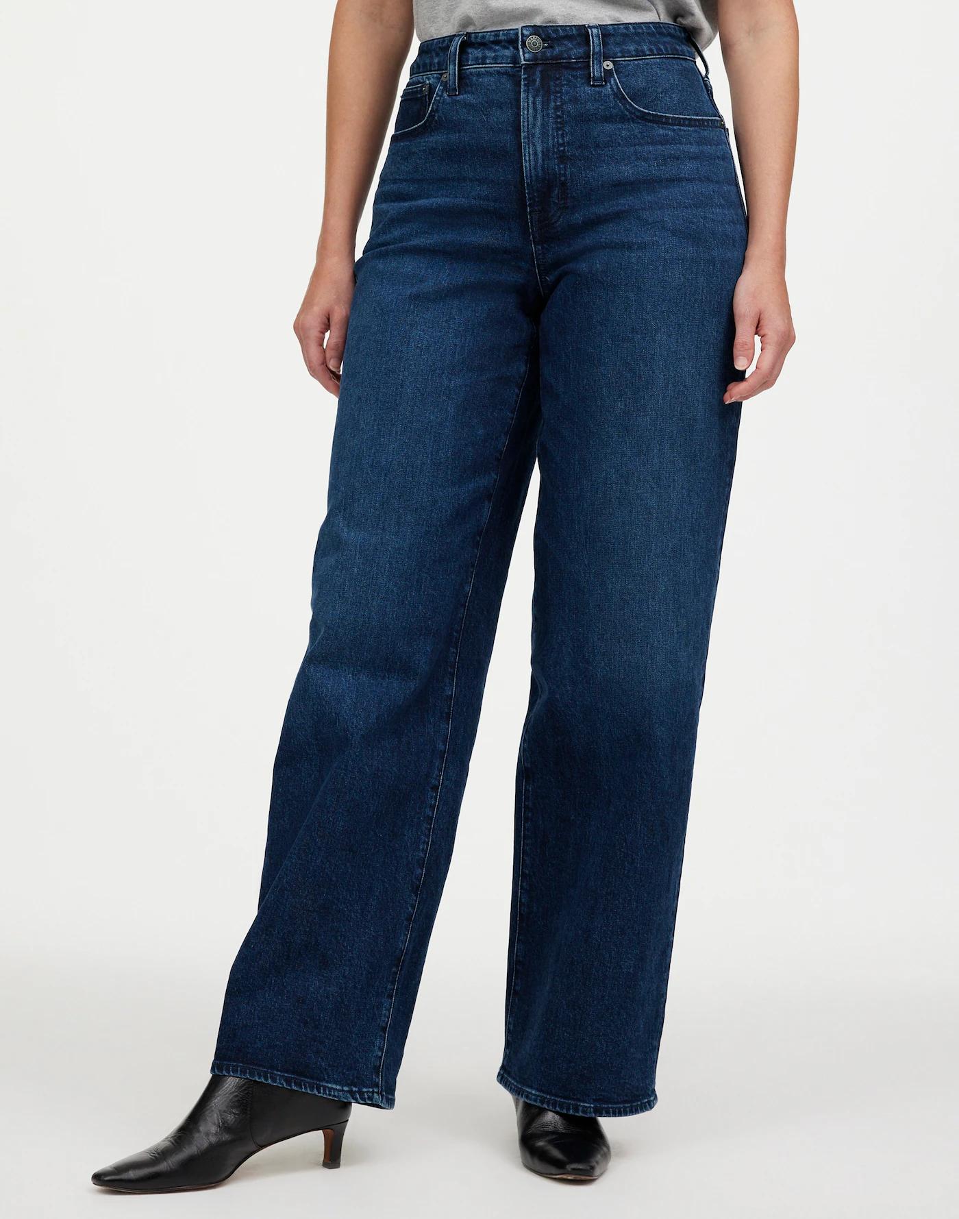 The Petite Curvy Perfect Vintage Wide-Leg Jean Product Image