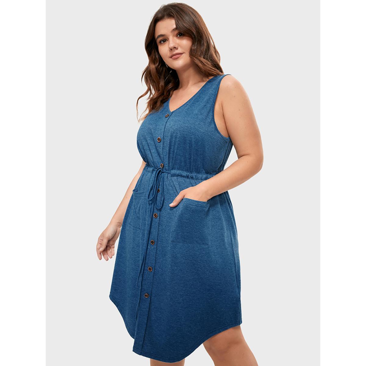 Plus Size Solid Fake Buttons Drawstring Waist Patched Pocket Knee Dress DarkBlue Women Casual Drawstring V-neck Short sleeve Curvy Knee Dress BloomChic 14-16/1X Product Image