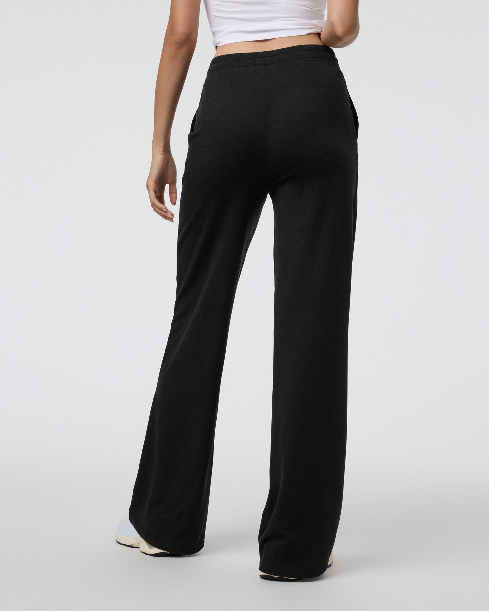 Halo Essential Wideleg Pant Product Image