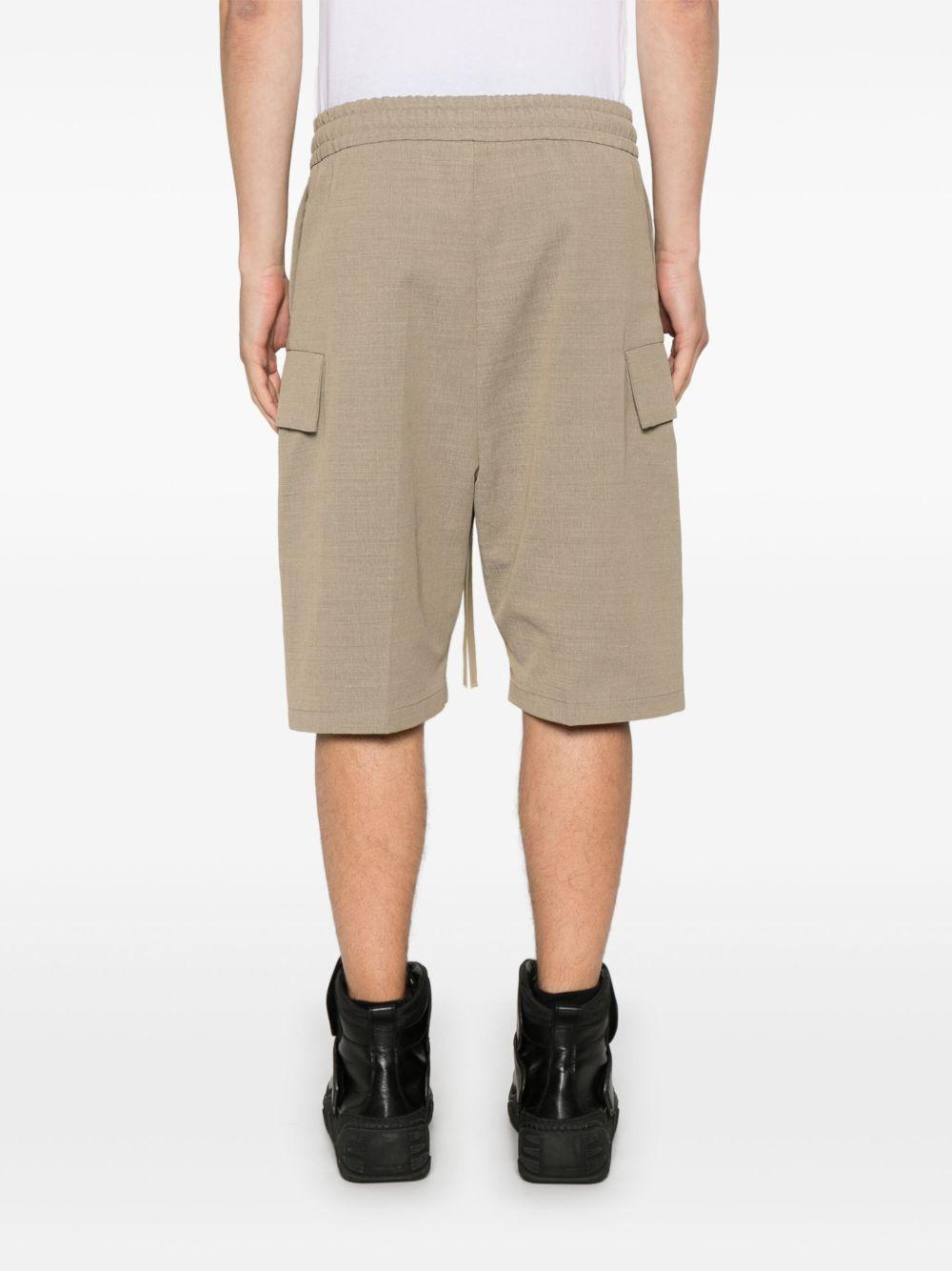 drawstring-waist cargo shorts Product Image