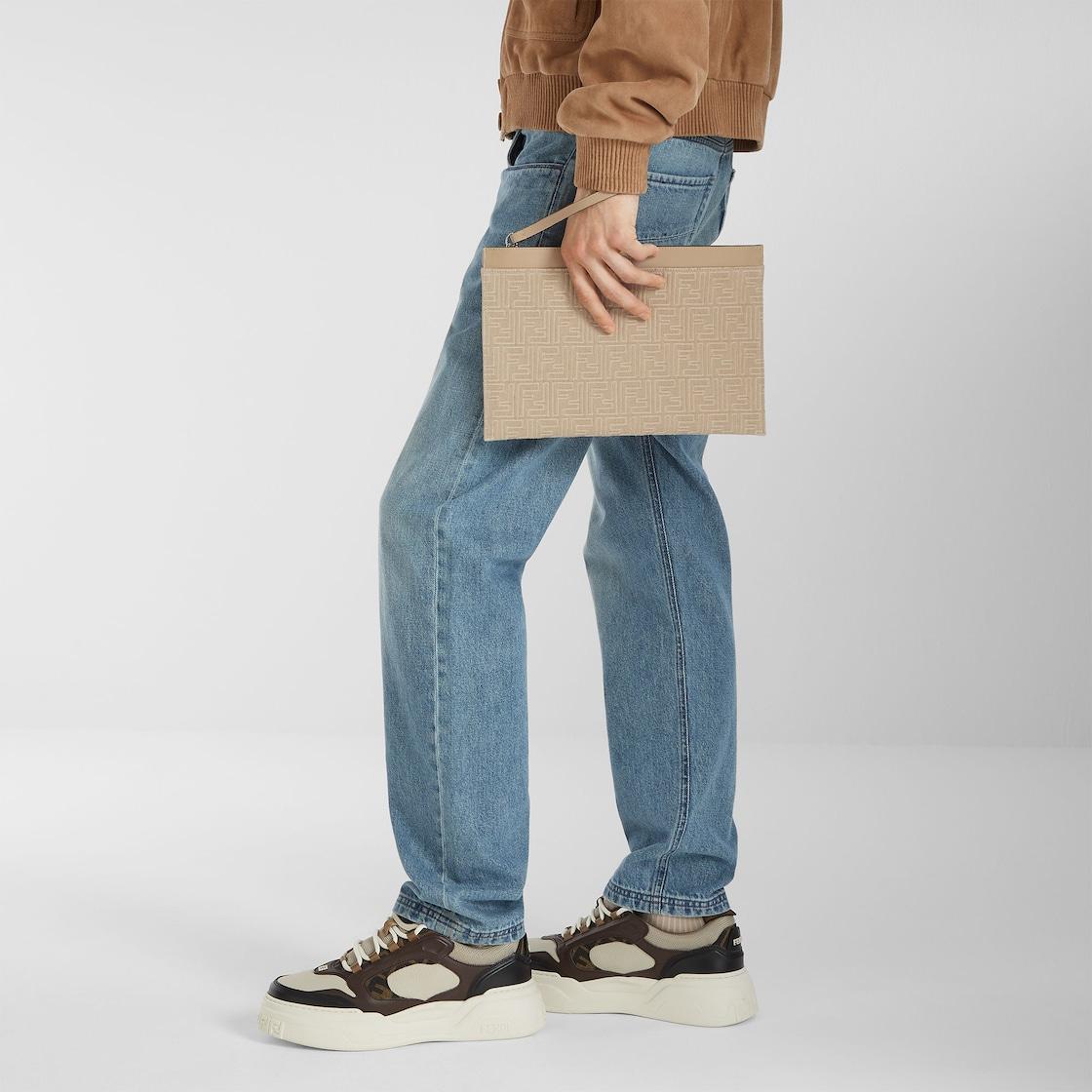 Fendi Force sneakers White leather low-tops Product Image