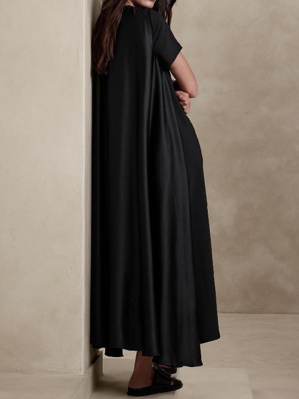 Loose Short Sleeves Pockets Solid Color Round-Neck Maxi Dresses Product Image