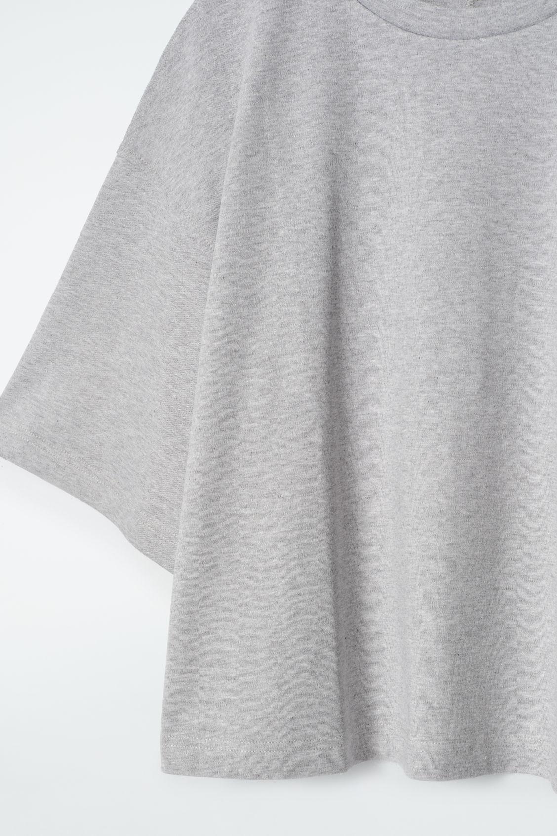 OVERSIZED BOXY T-SHIRT Product Image