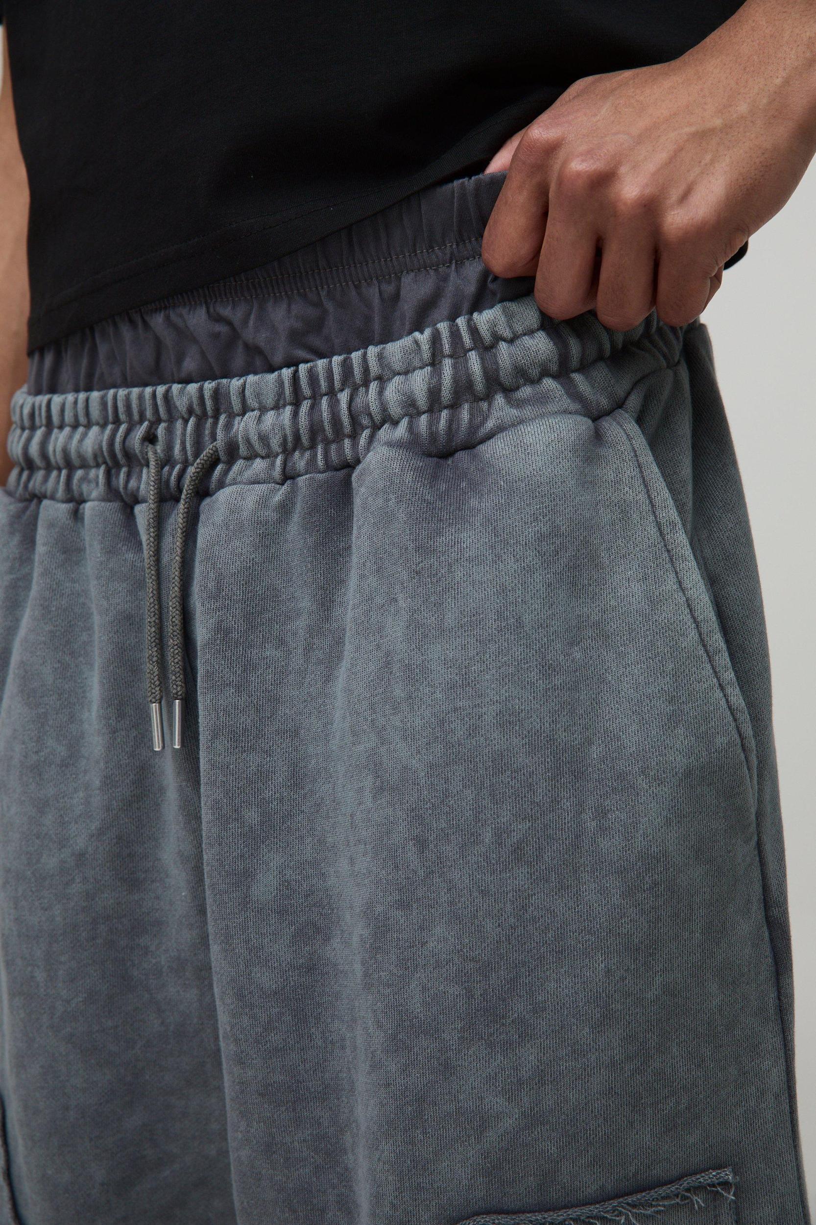 Relaxed Wide Leg Carpenter Sweatpants | boohooMAN USA Product Image