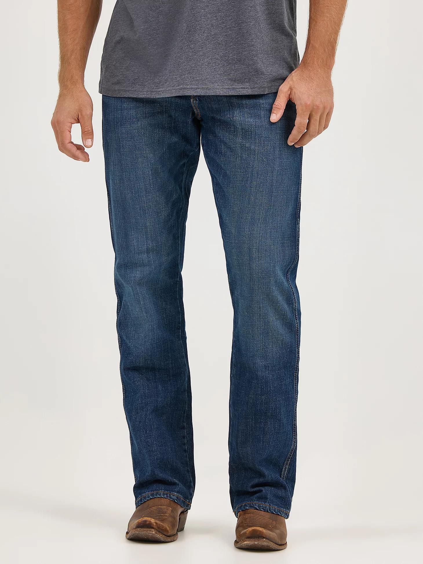 Men's Wrangler Retro® Relaxed Fit Bootcut Jean in JH Wash Product Image