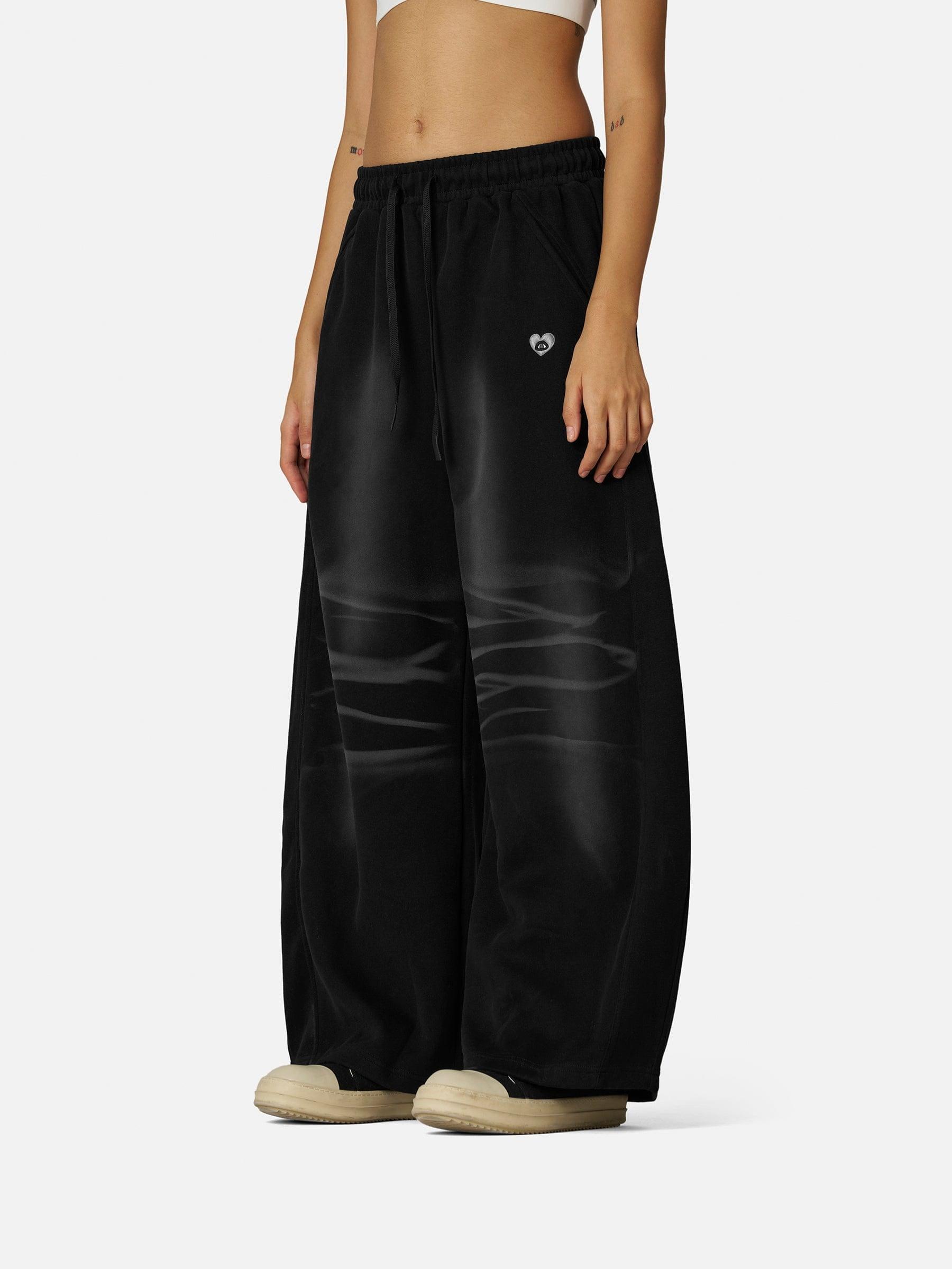 Aelfric Eden Essential Super Baggy Barrel Sweatpants Product Image