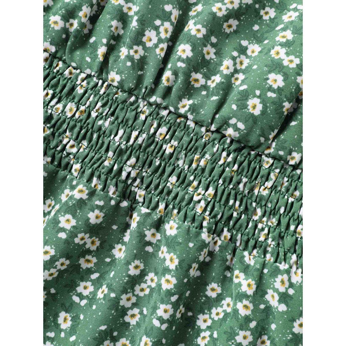 Plus Size Emerald Floral Print Shirred Waist Cinched Blouse Women Elegant Short sleeve Overlap Collar Everyday Blouses BloomChic 22-24/3X Product Image