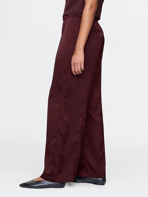 Mid Rise Recycled Satin Seamed Pants Product Image