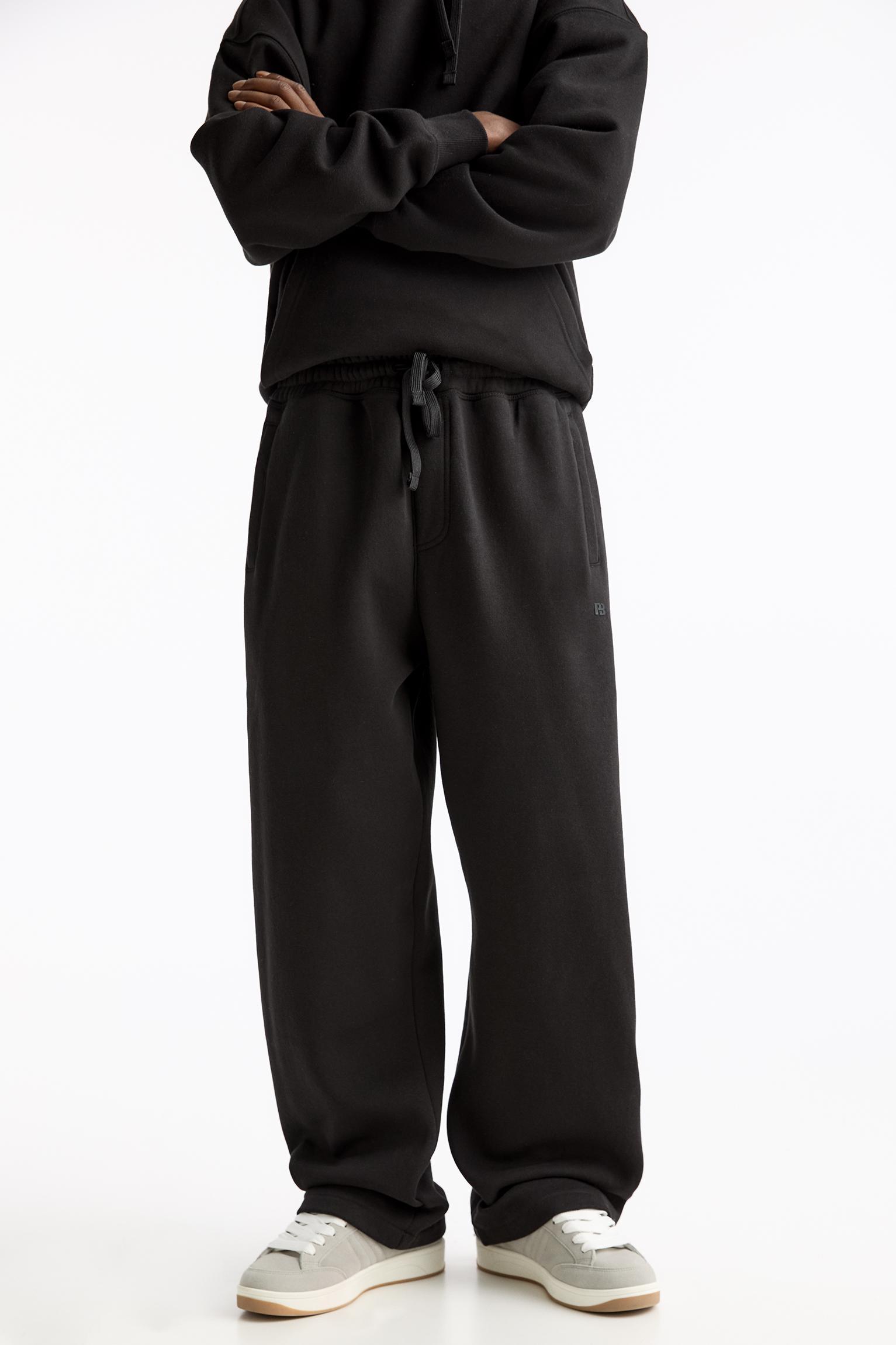 Baggy sweatpants Product Image