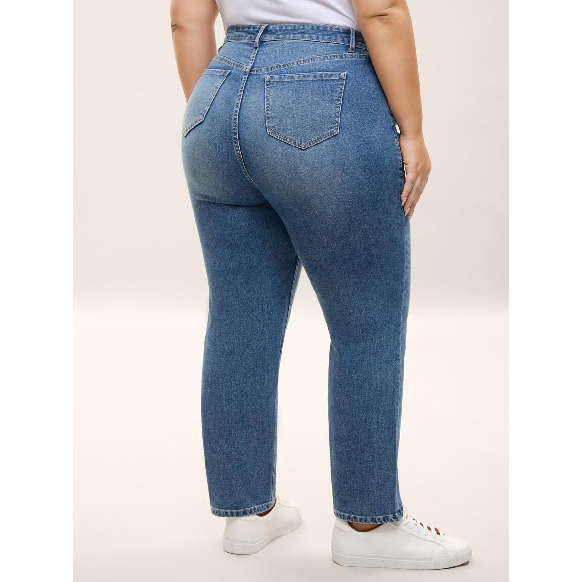 Plus Size Classic Cut Boyfriend Jeans Women Denimblue Leisure Button Medium stretch Slanted pocket Jeans BloomChic 30/6X Product Image