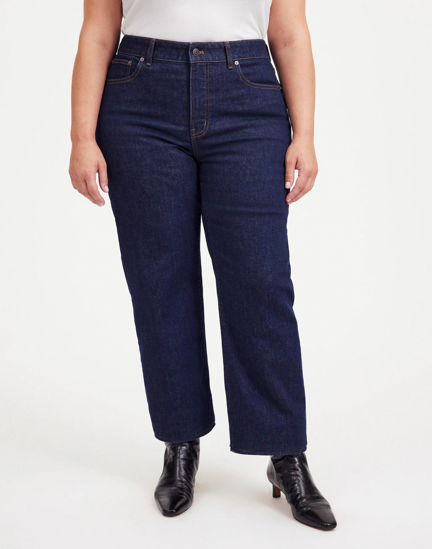 The Plus '90s Straight Jean Product Image